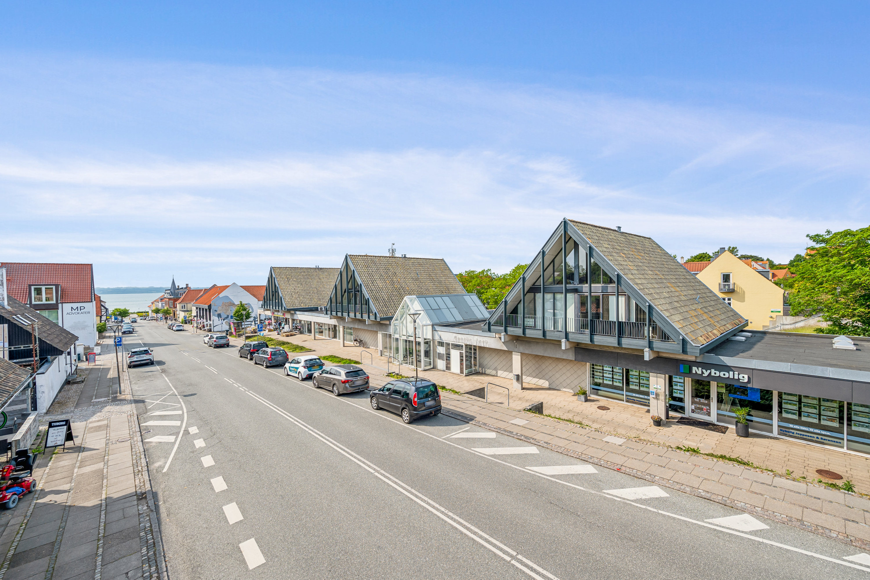 Fremhævet ejendom 1 billede i fuldskærmstilstand. Billede af Jernbanegade 25, 8400 Ebeltoft