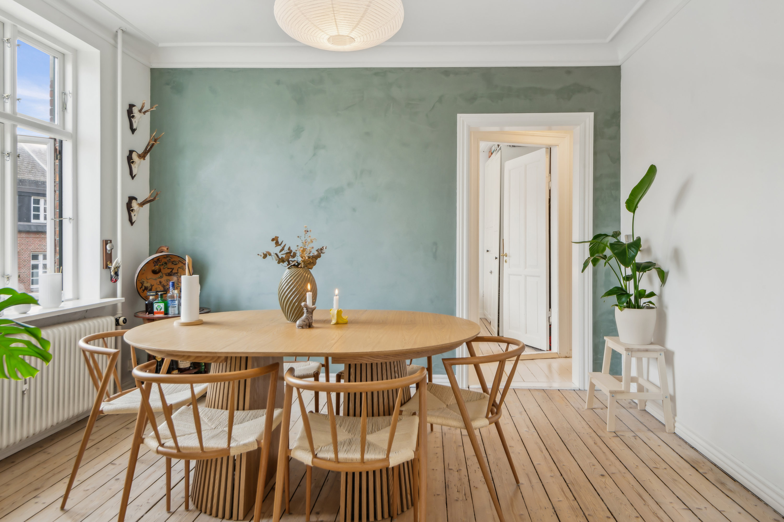 Fremhævet spisestue billede i fuldskærmstilstand. Billede af Løkkegade 15, 2. tv., 9000 Aalborg