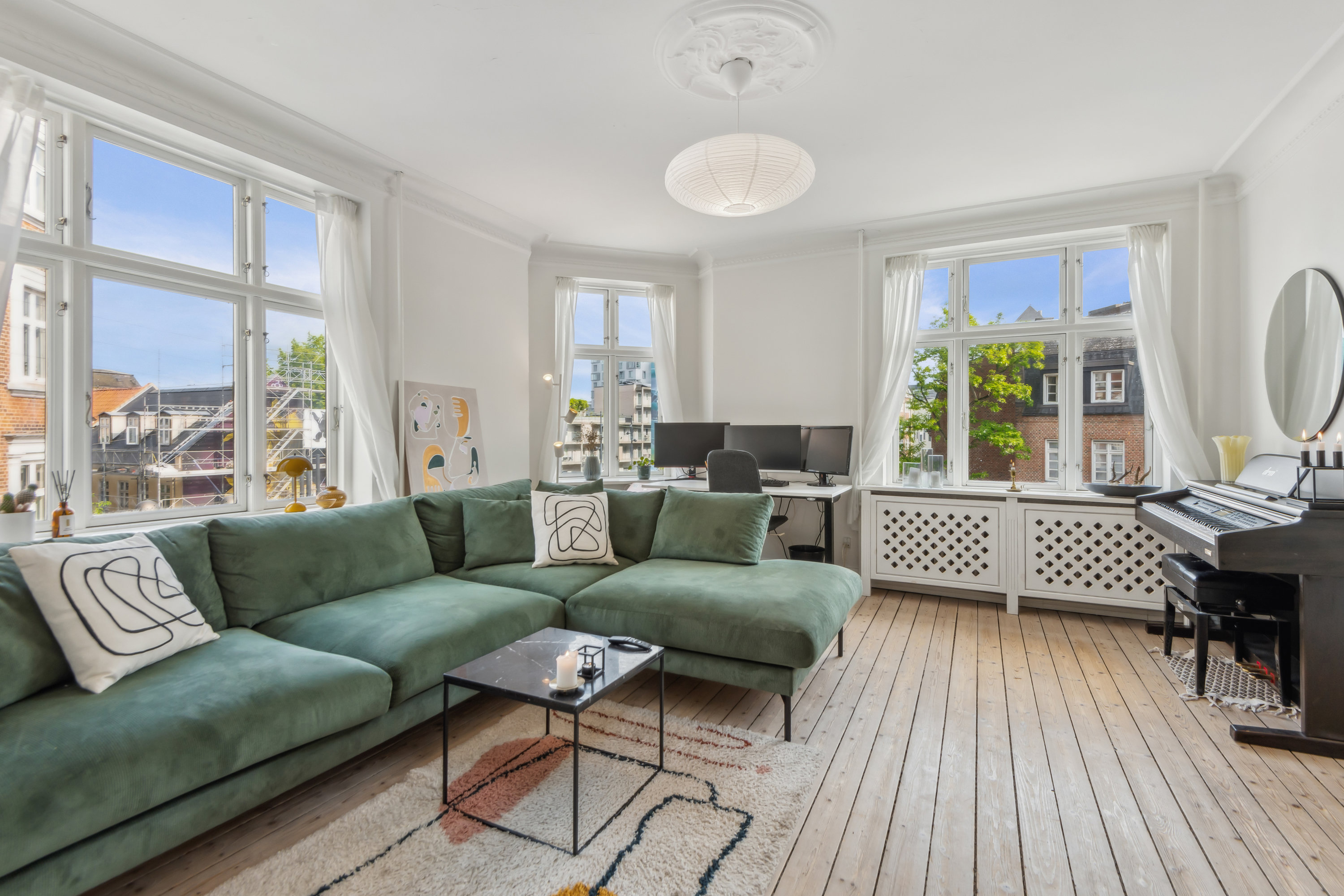 Miniaturebillede 1: stue. Billede af Løkkegade 15, 2. tv., 9000 Aalborg