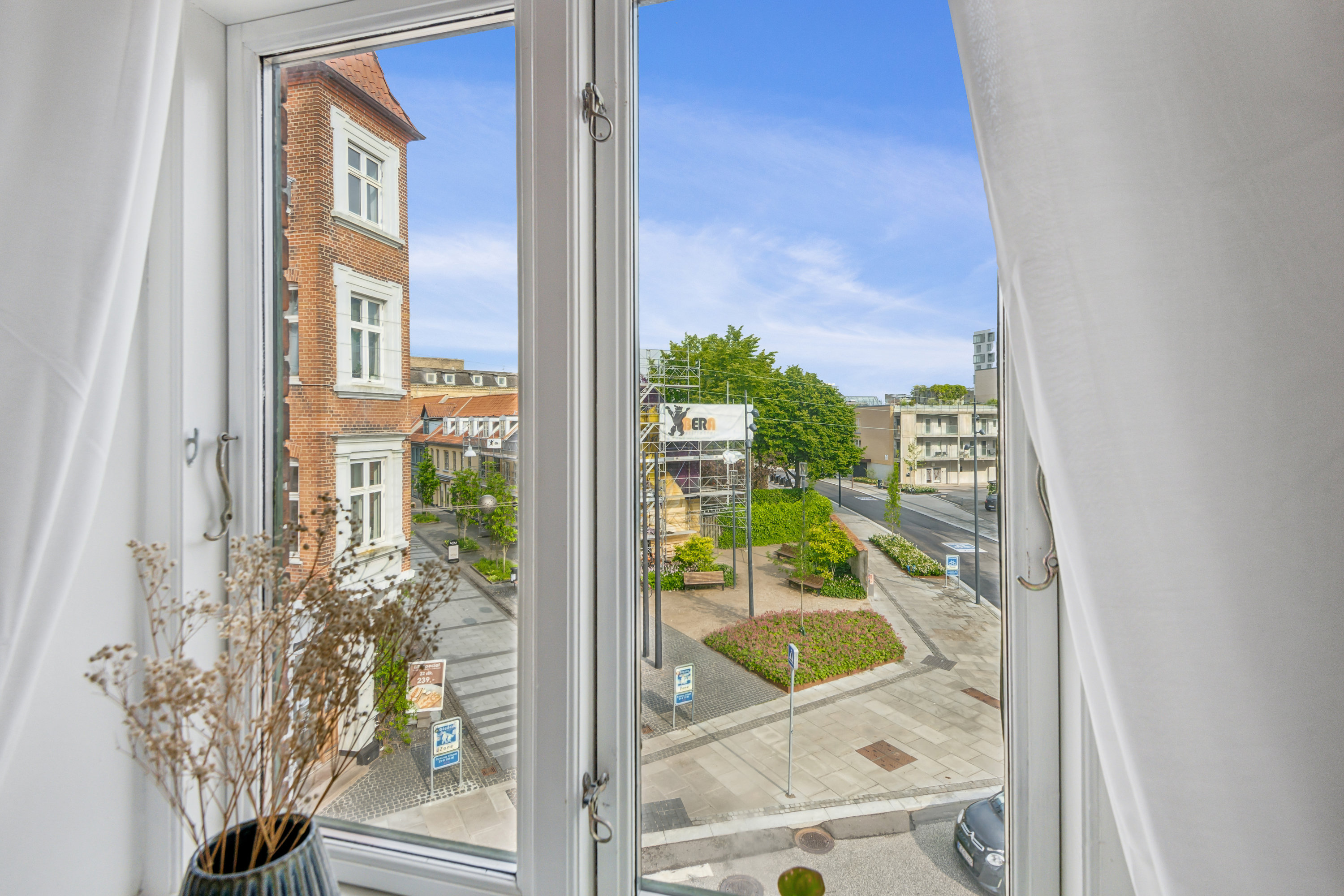 Fremhævet altan billede i fuldskærmstilstand. Billede af Løkkegade 15, 2. tv., 9000 Aalborg