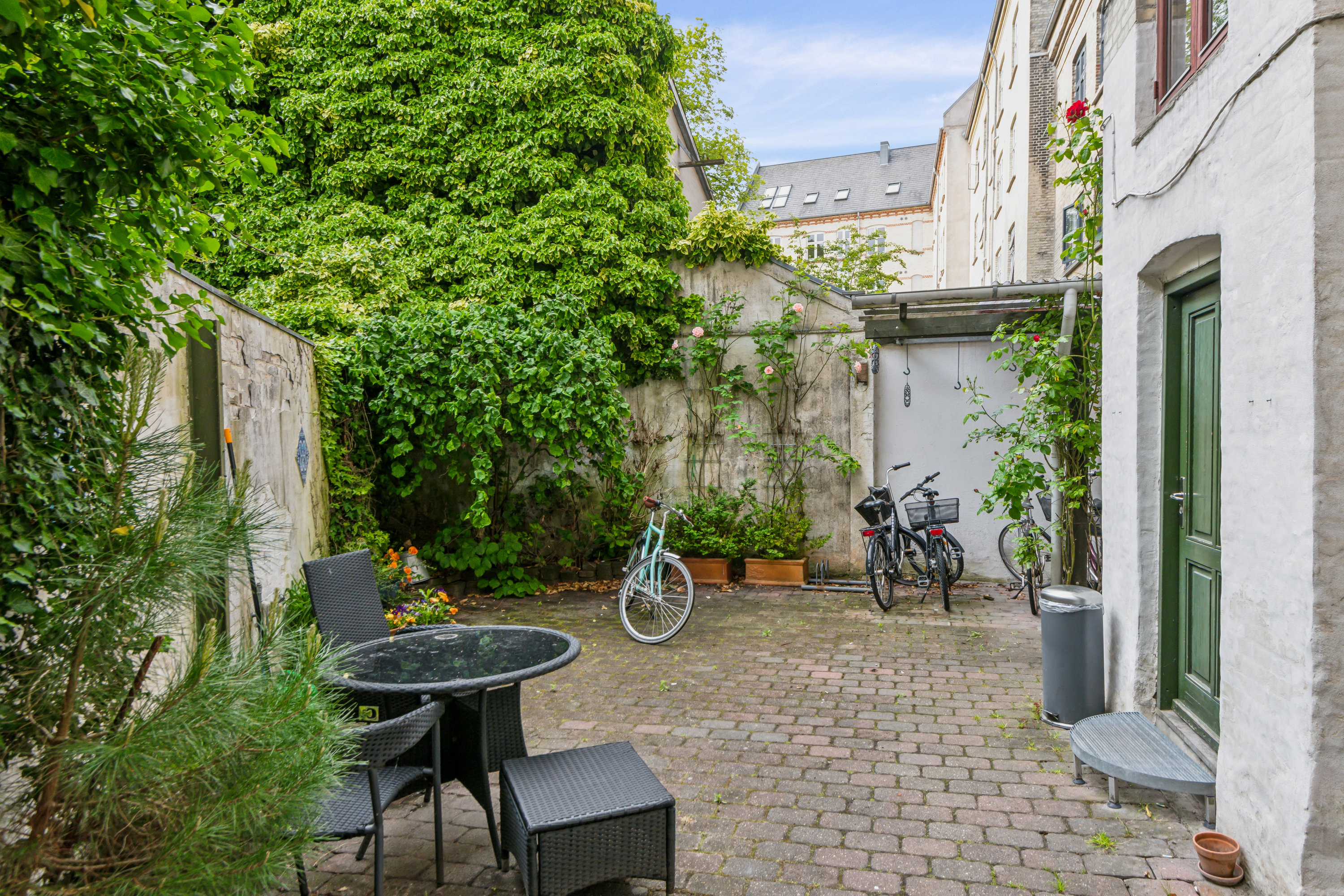 Fremhævet terrasse billede i fuldskærmstilstand. Billede af Løkkegade 15, 2. tv., 9000 Aalborg