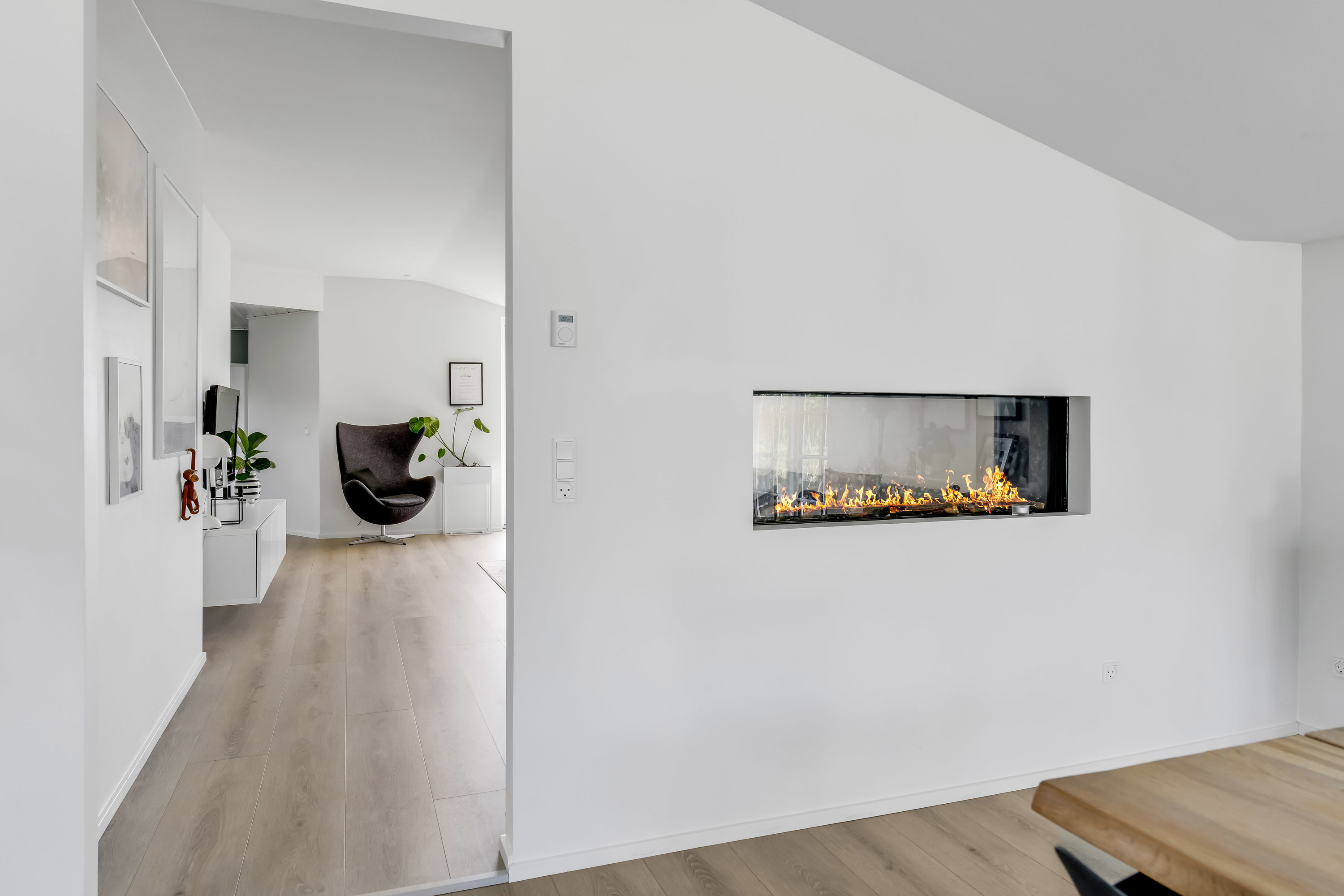 Fremhævet stue billede i fuldskærmstilstand. Billede af Carit Etlars Alle 36, 6700 Esbjerg