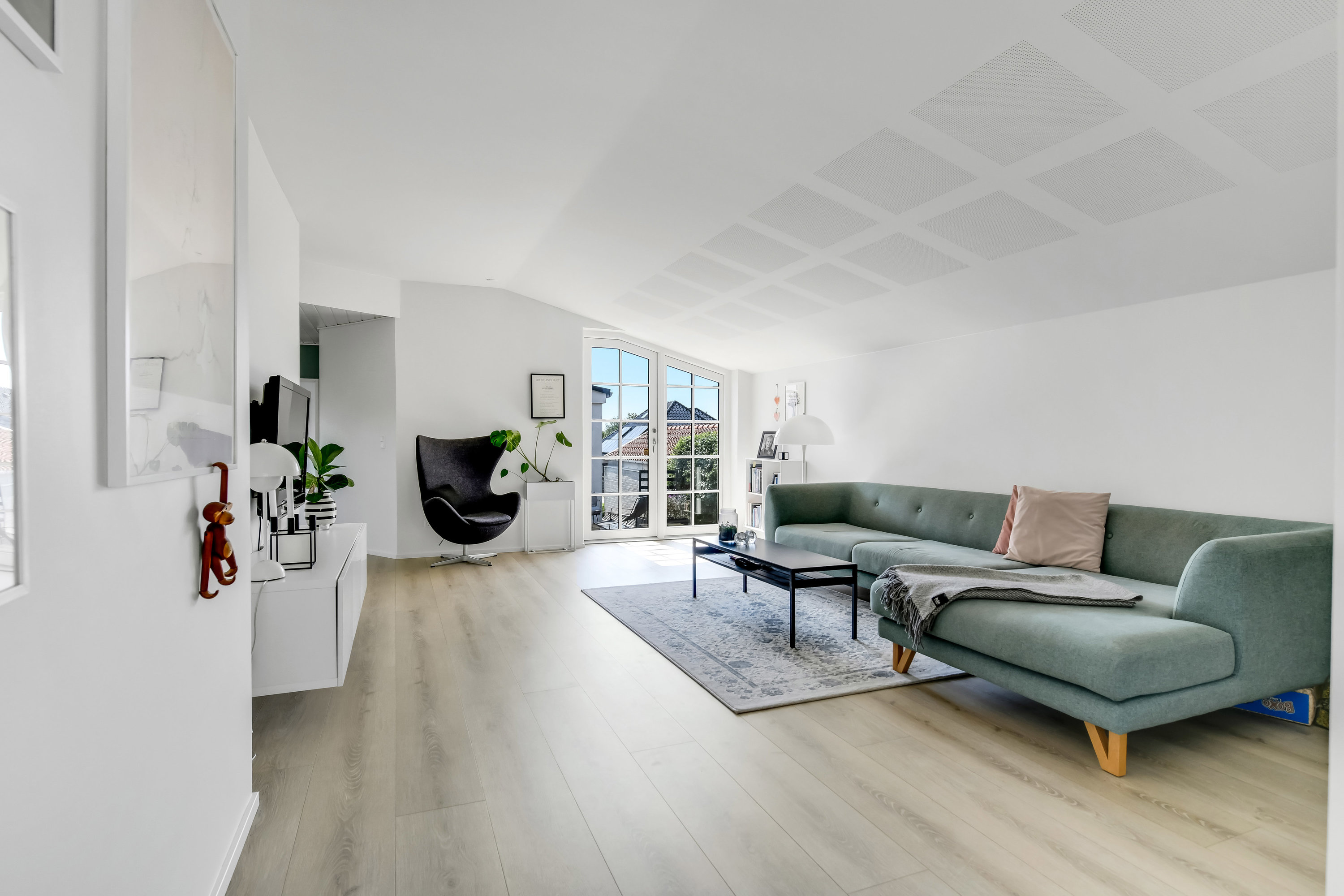 Fremhævet stue billede i fuldskærmstilstand. Billede af Carit Etlars Alle 36, 6700 Esbjerg