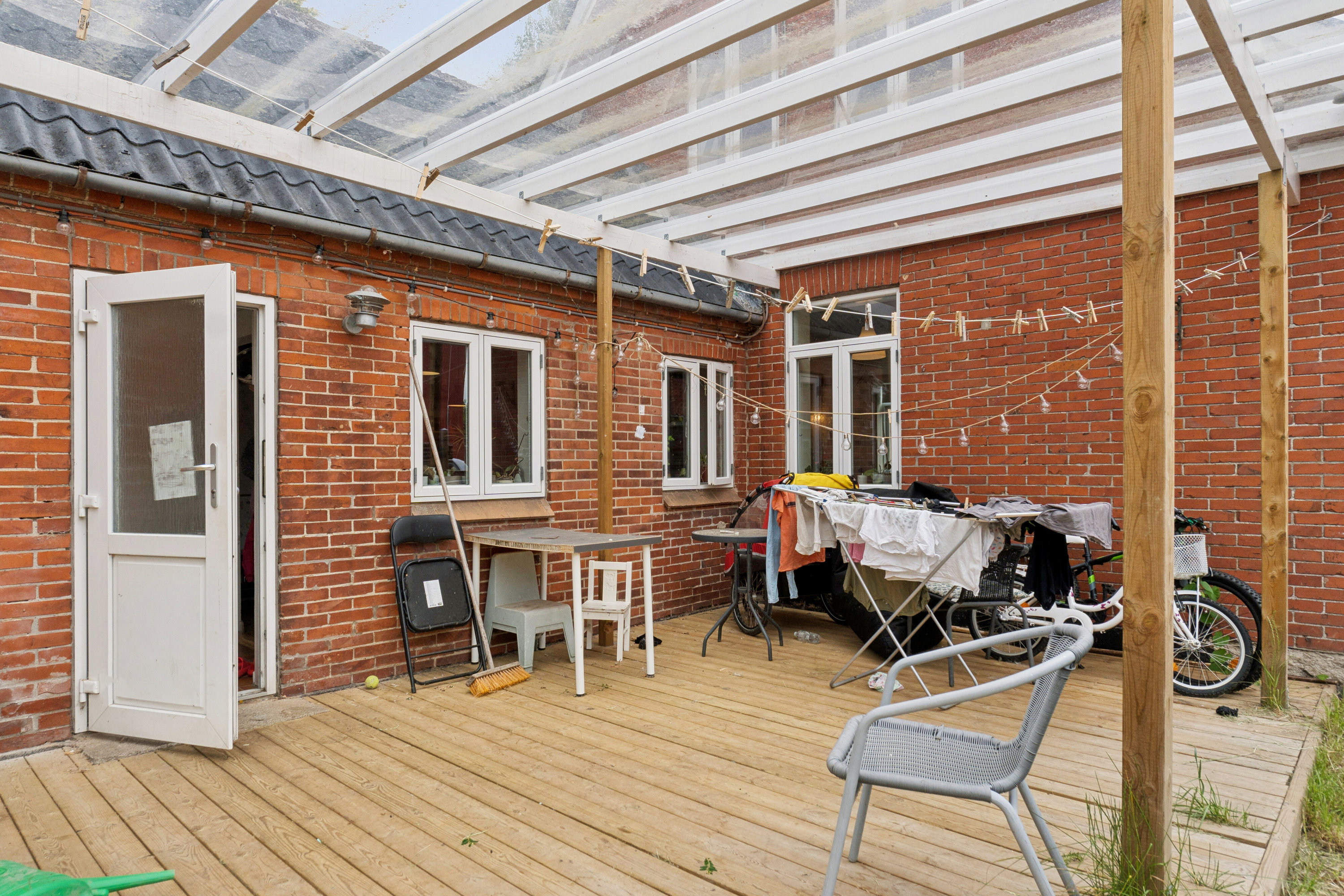 Fremhævet udestue billede i fuldskærmstilstand. Billede af Svendborgvej 45, Ollerup, 5762 Vester Skerninge