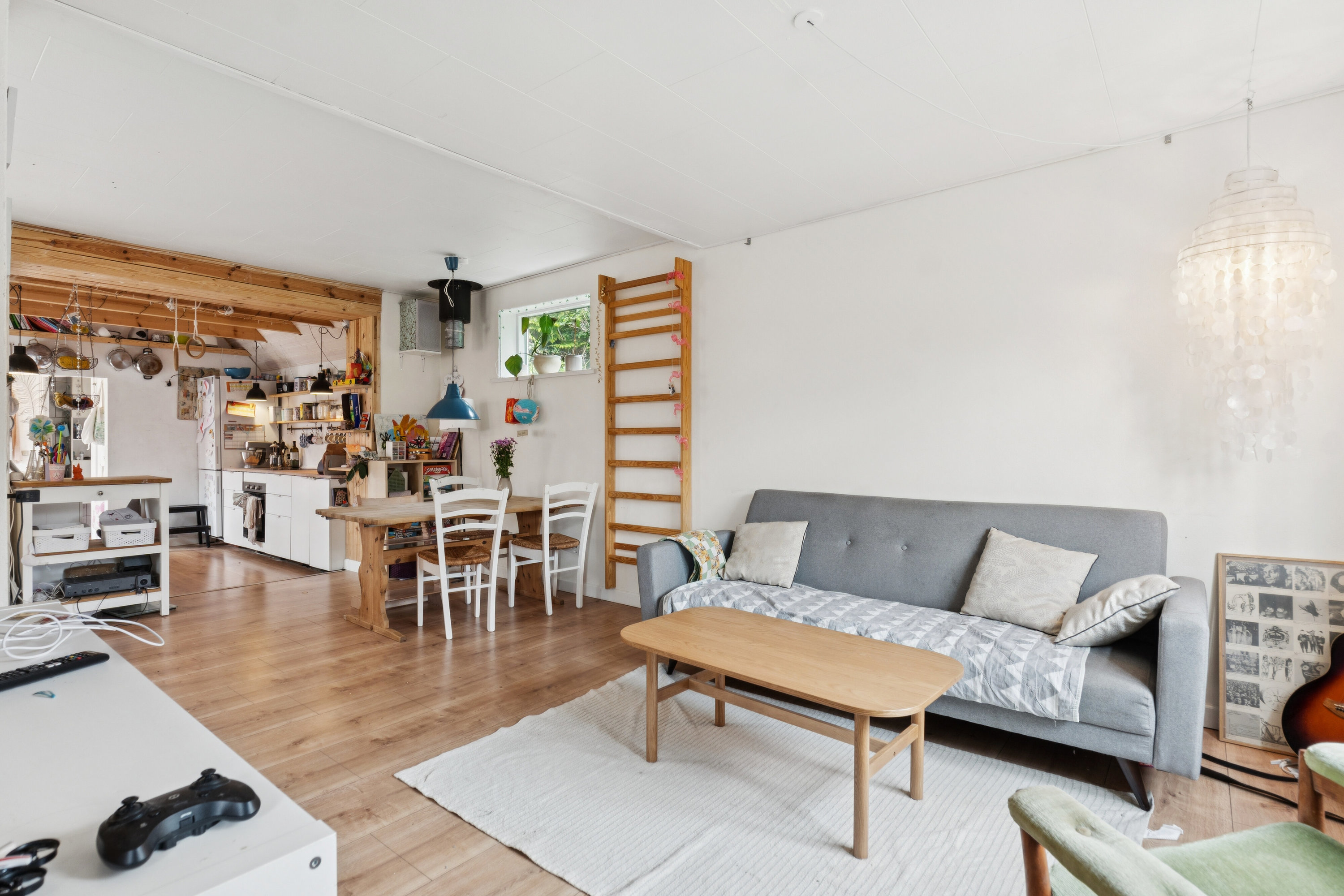 Fremhævet stue billede i fuldskærmstilstand. Billede af Svendborgvej 45, Ollerup, 5762 Vester Skerninge