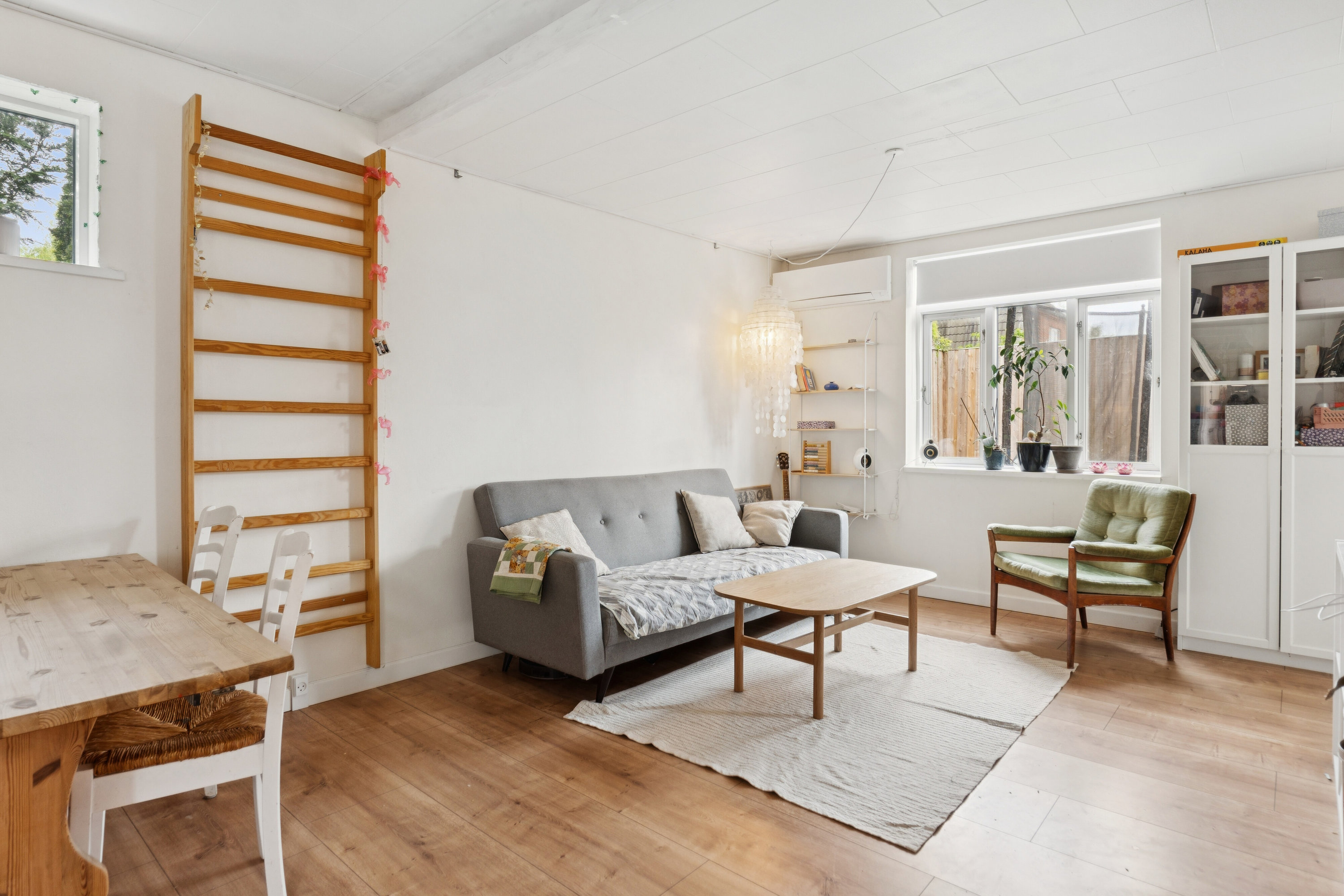 Fremhævet stue billede i fuldskærmstilstand. Billede af Svendborgvej 45, Ollerup, 5762 Vester Skerninge