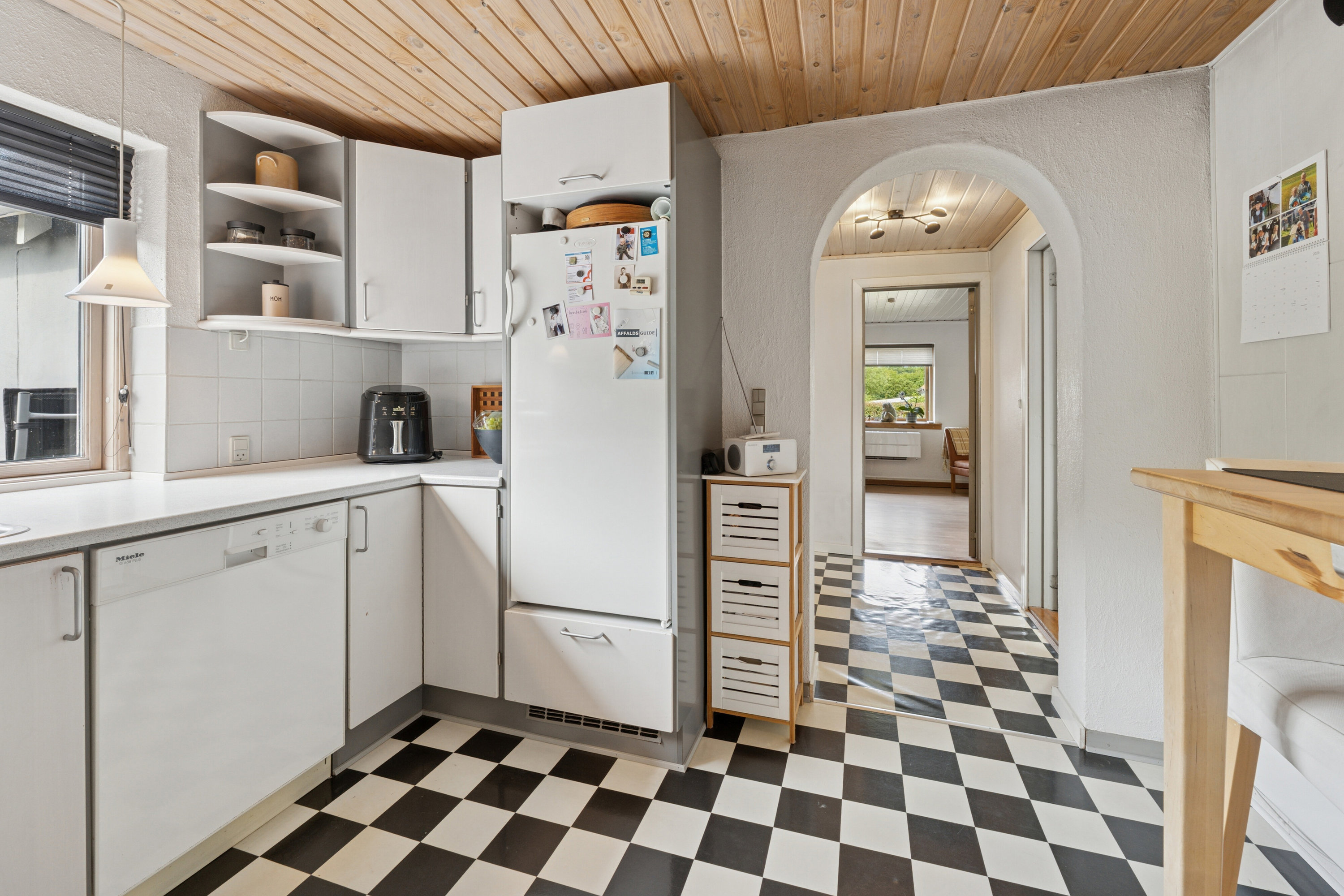 Fremhævet køkken billede i fuldskærmstilstand. Billede af Frederiksberg 37, 4470 Svebølle