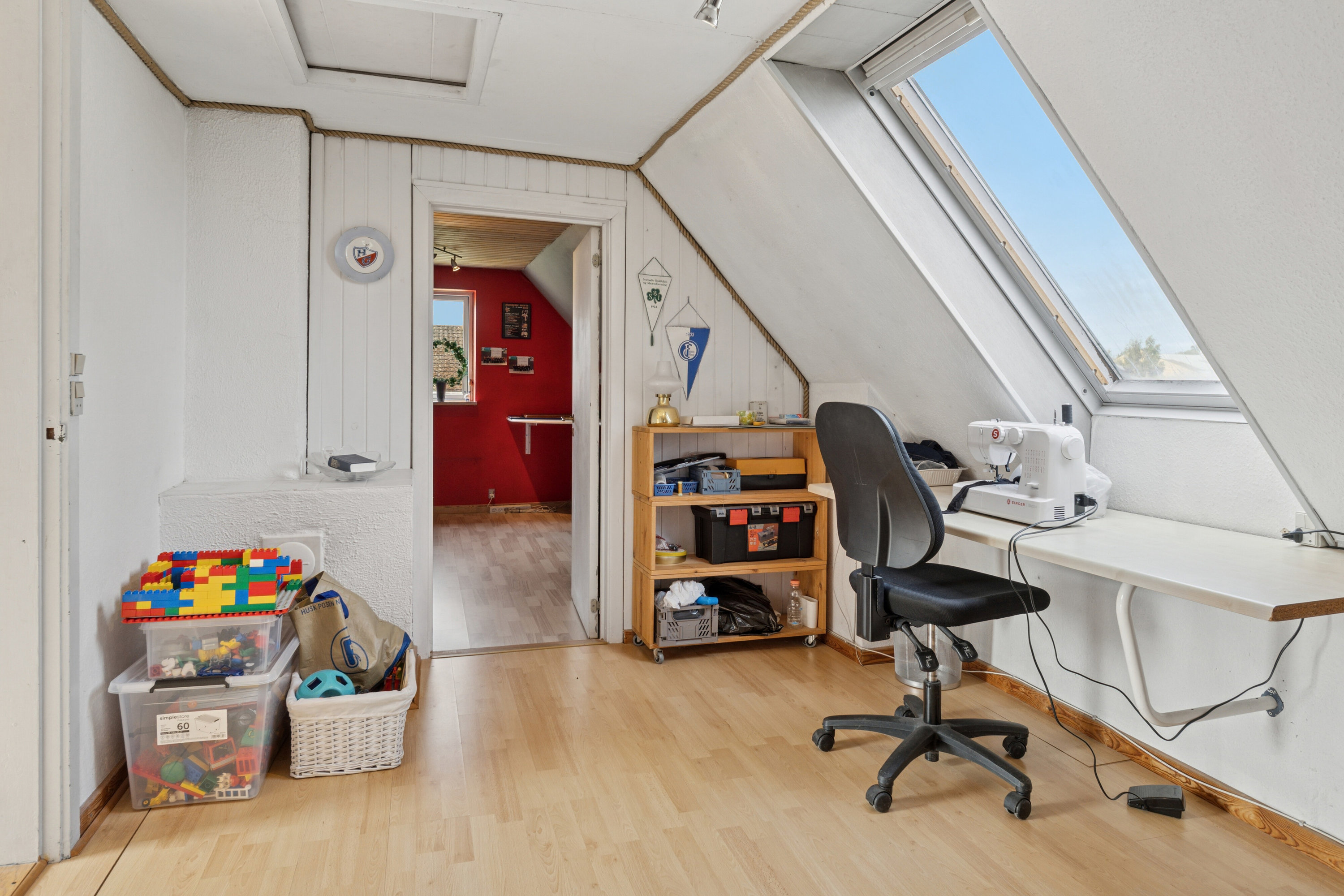 Fremhævet arbejdsværelse billede i fuldskærmstilstand. Billede af Frederiksberg 37, 4470 Svebølle
