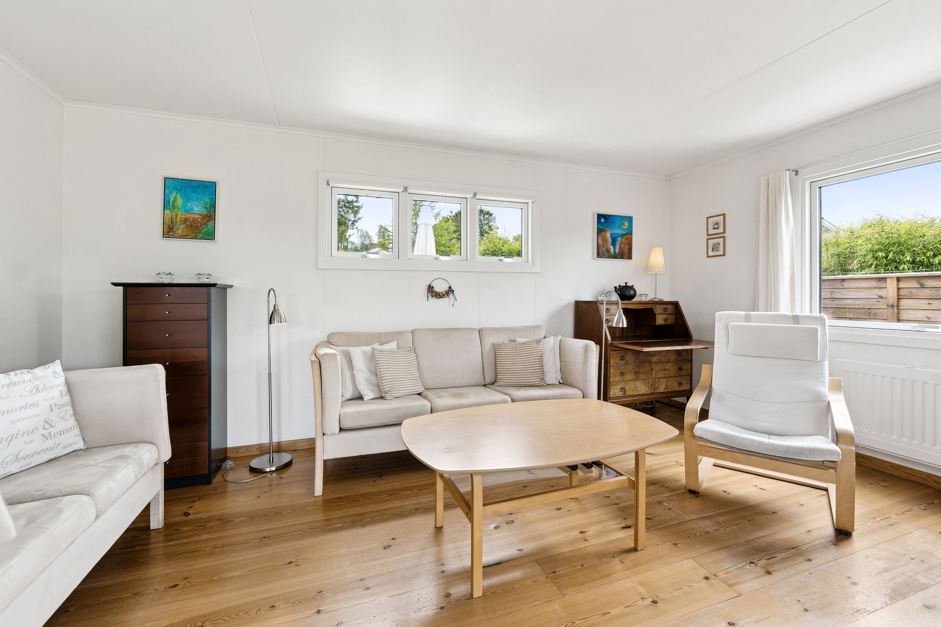 Fremhævet stue billede i fuldskærmstilstand. Billede af Strandparken 7, Bøsserup, 4500 Nykøbing Sj