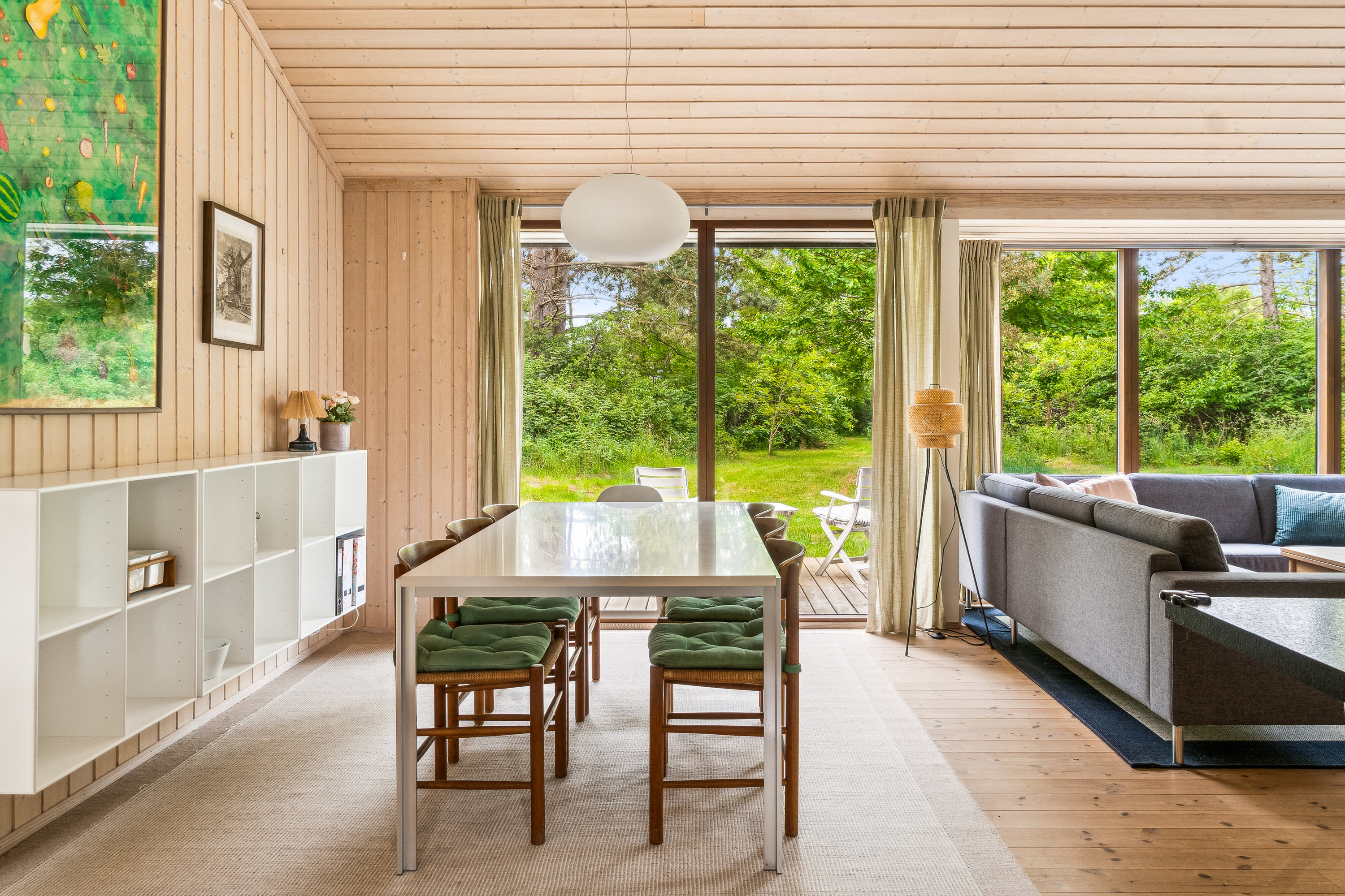 Fremhævet spisestue billede i fuldskærmstilstand. Billede af Hjerlsvej 2, 4581 Rørvig