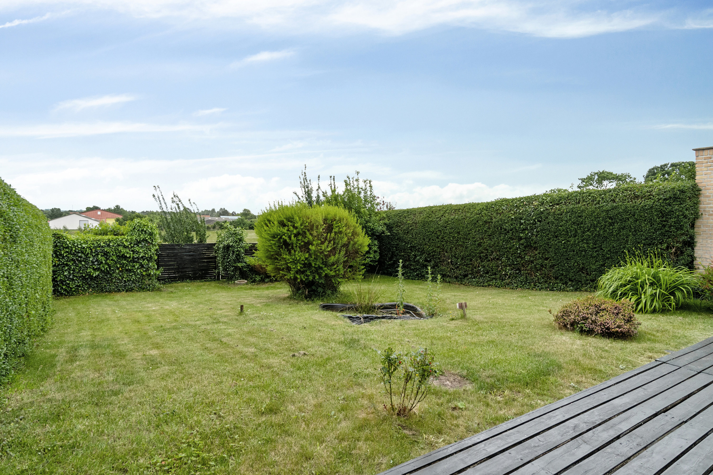 Fremhævet have billede i fuldskærmstilstand. Billede af Musikbyen 25, 4573 Højby