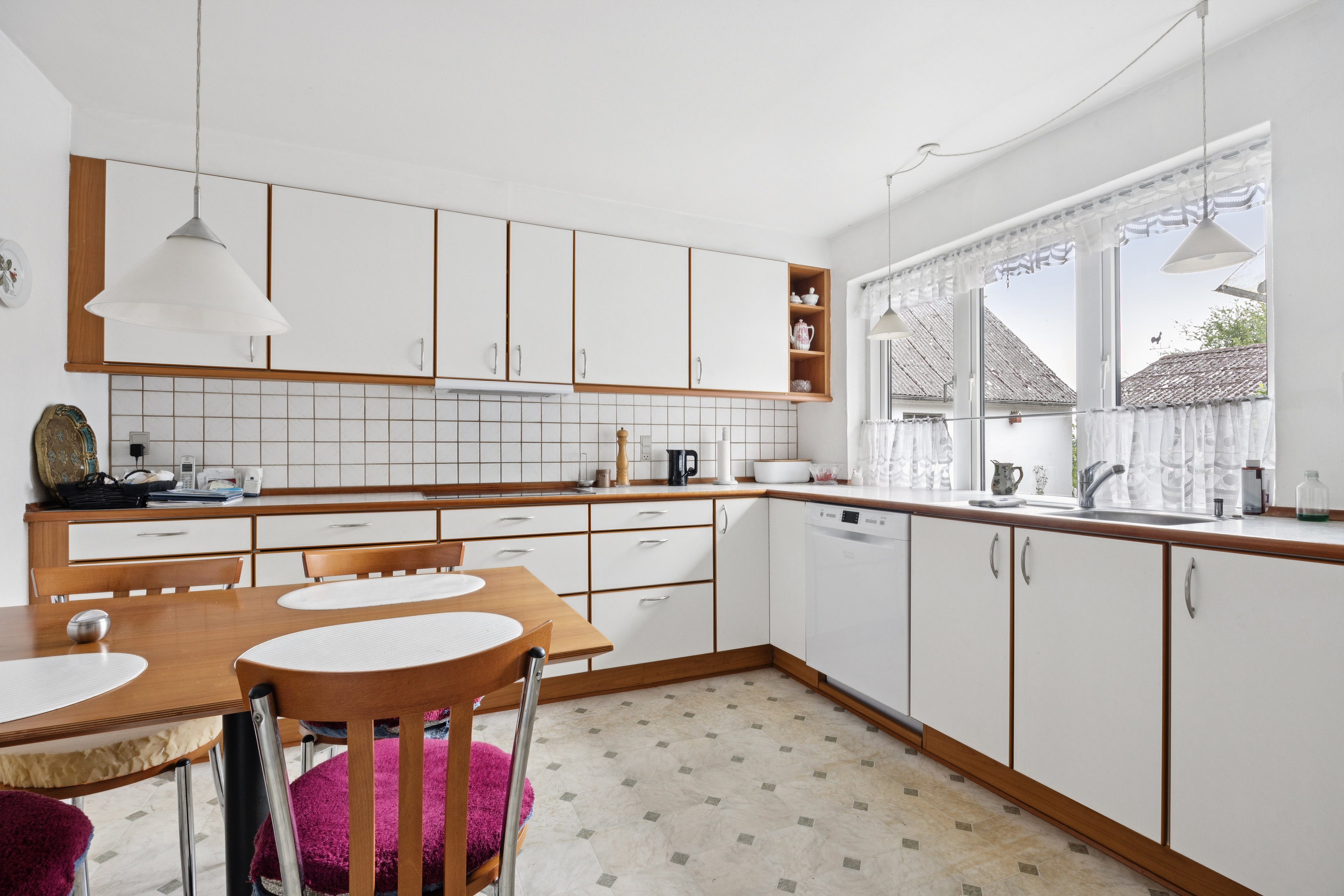 Fremhævet køkken billede i fuldskærmstilstand. Billede af Boelskovvej 3, Arnøje, 4660 Store Heddinge