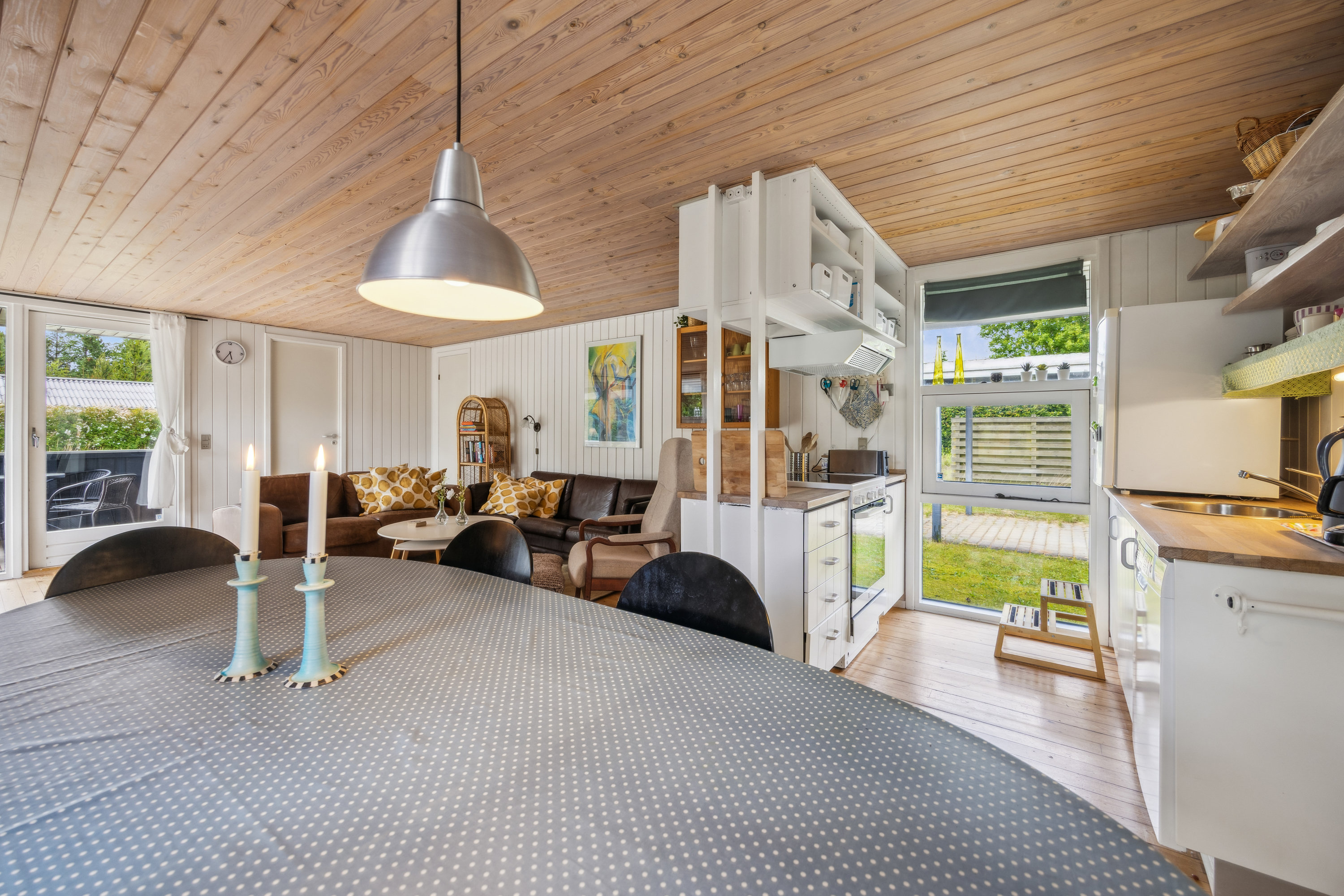 Fremhævet værelse billede i fuldskærmstilstand. Billede af Lindeparken 8, 9370 Hals