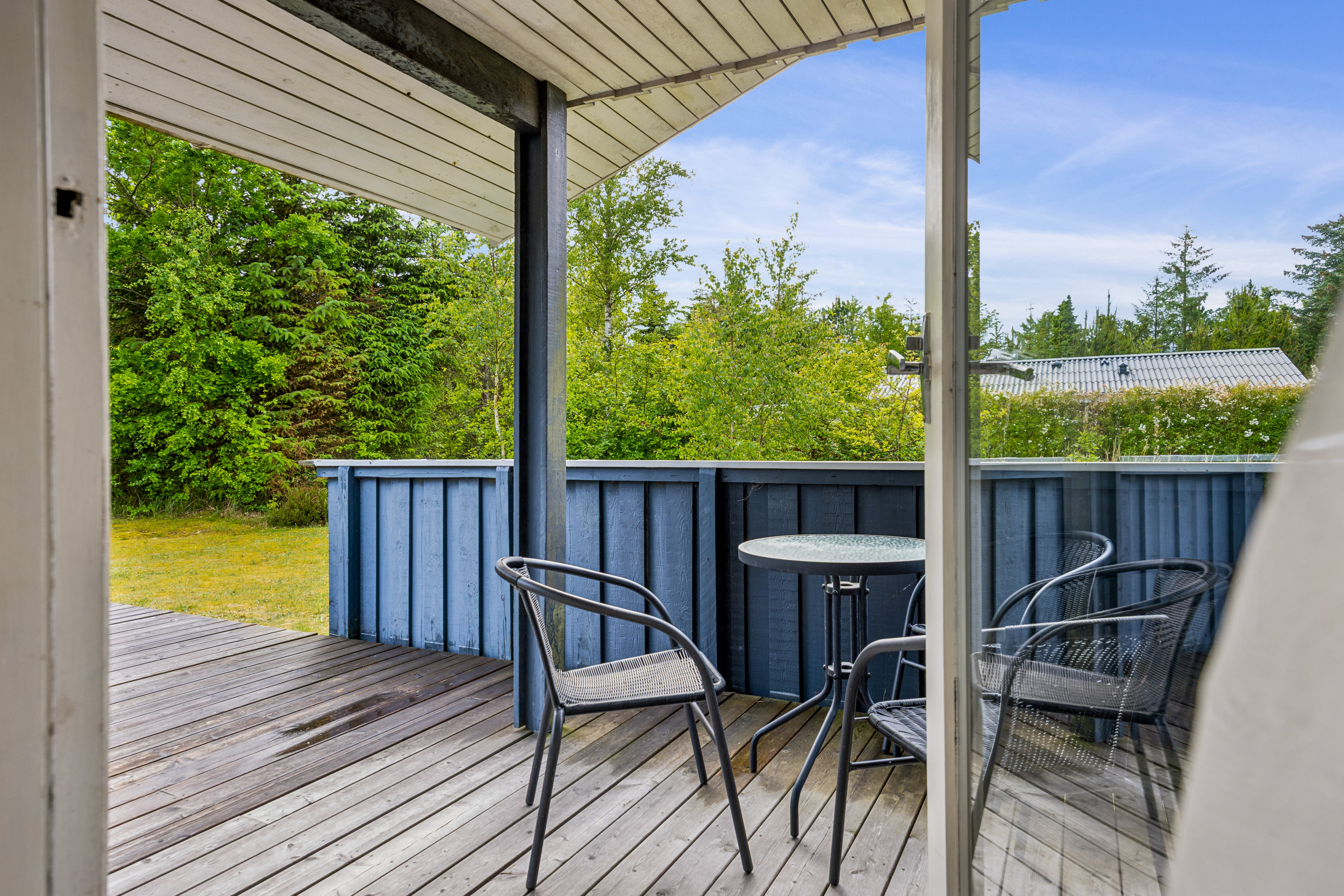 Fremhævet terrasse billede i fuldskærmstilstand. Billede af Lindeparken 8, 9370 Hals