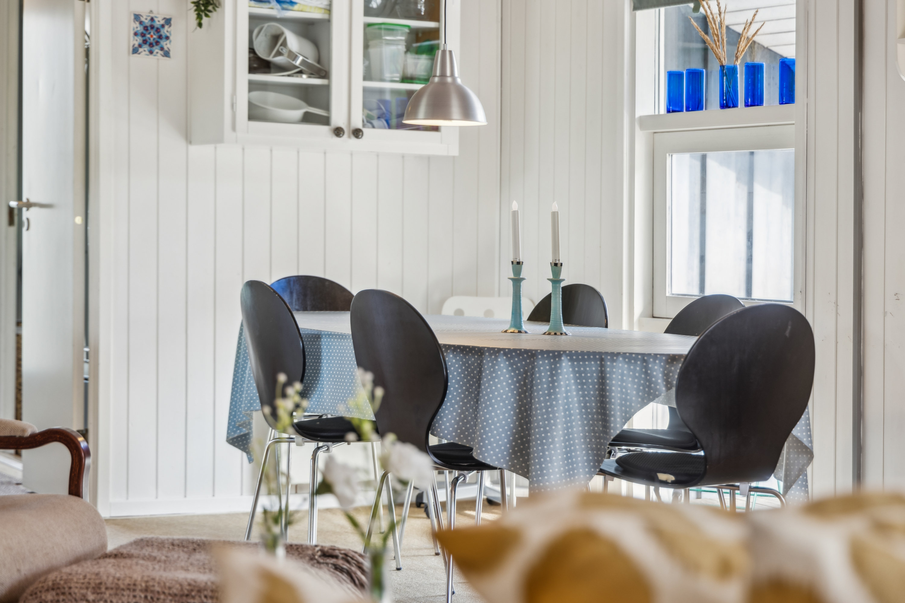 Fremhævet stue billede i fuldskærmstilstand. Billede af Lindeparken 8, 9370 Hals