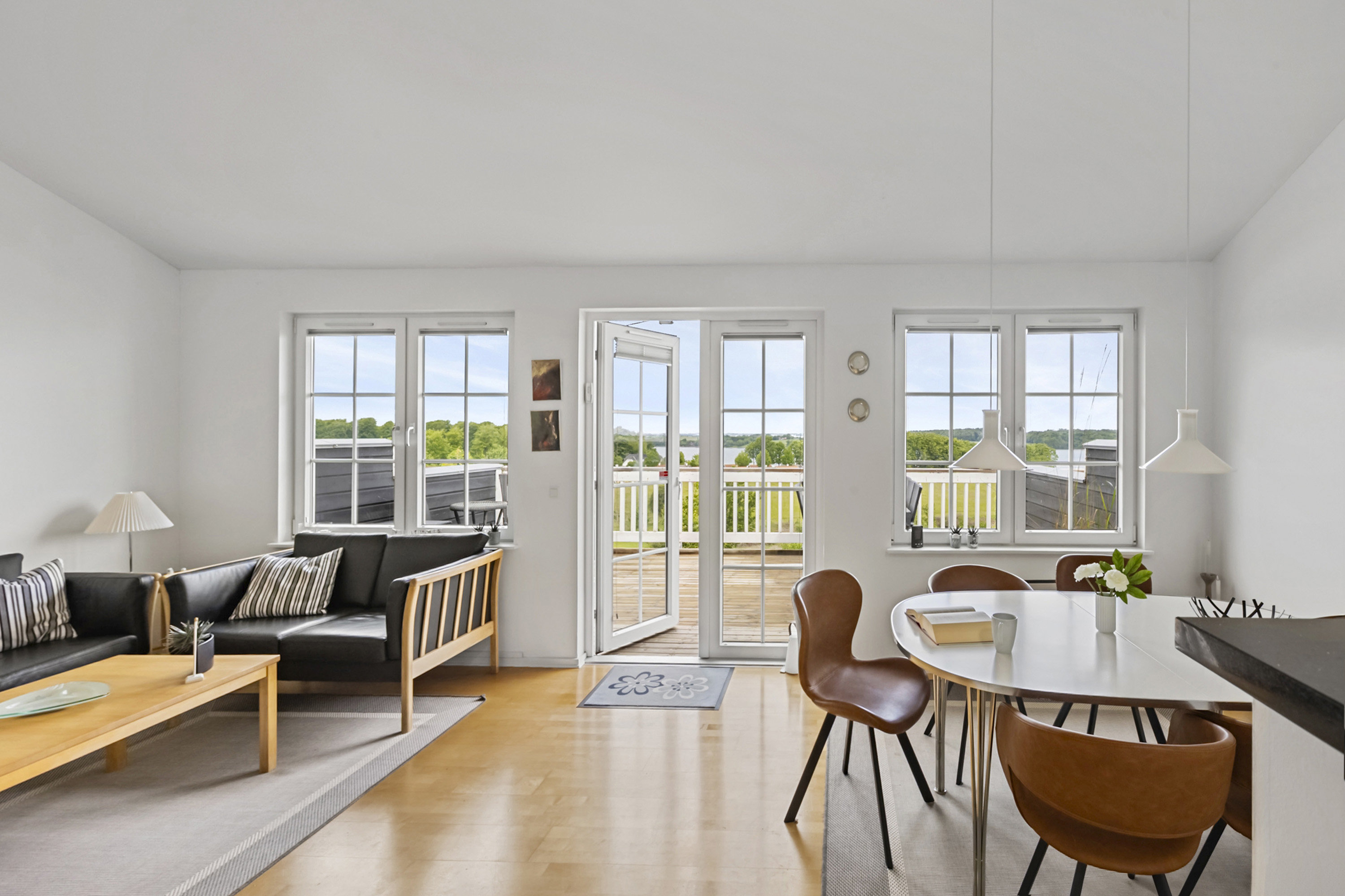 Fremhævet stue billede i fuldskærmstilstand. Billede af Løjt Bellevue 31, Løjt Feriecenter, 6200 Aabenraa