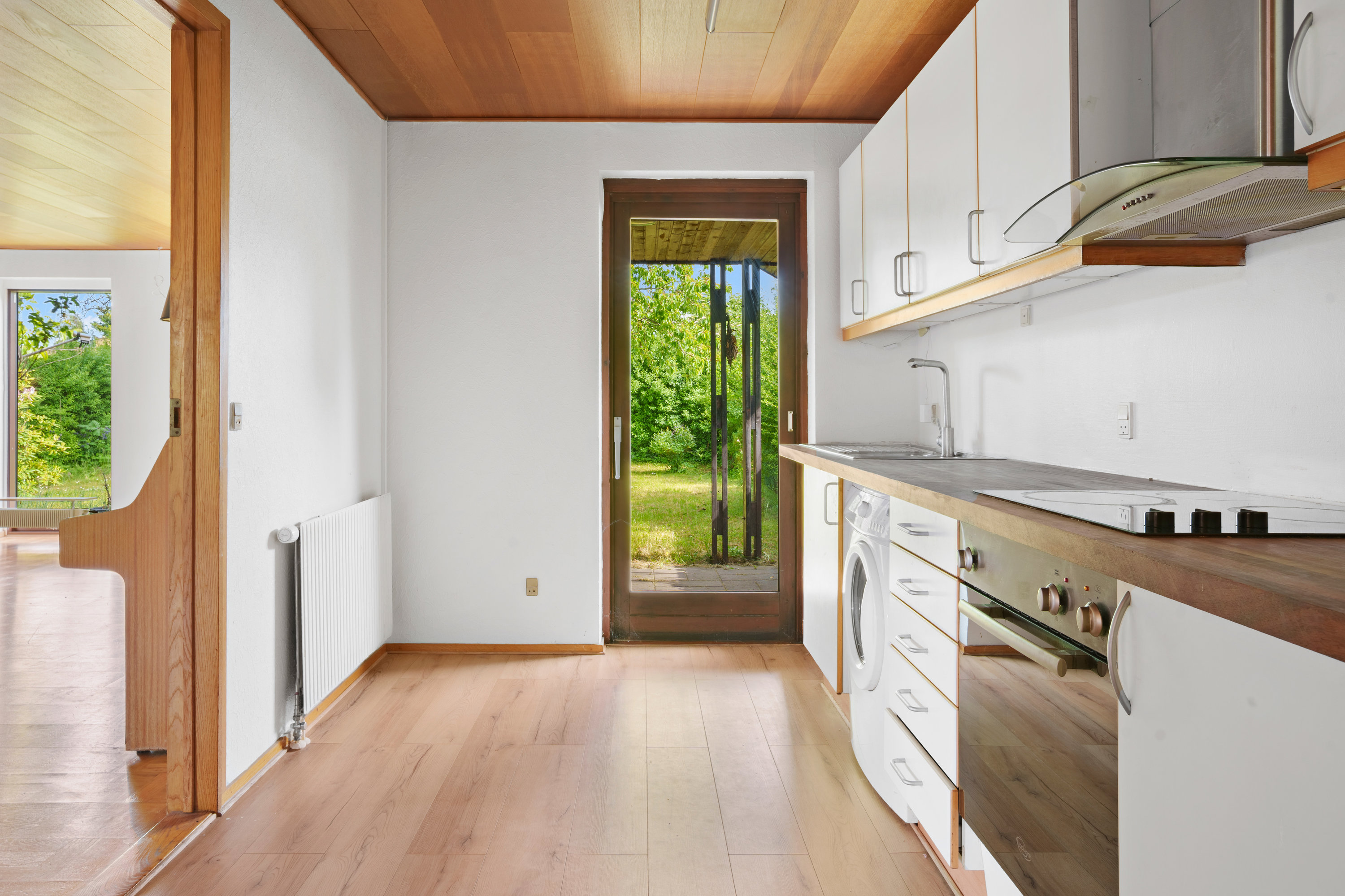 Fremhævet køkken billede i fuldskærmstilstand. Billede af Erantishaven 29, Smørumnedre, 2765 Smørum