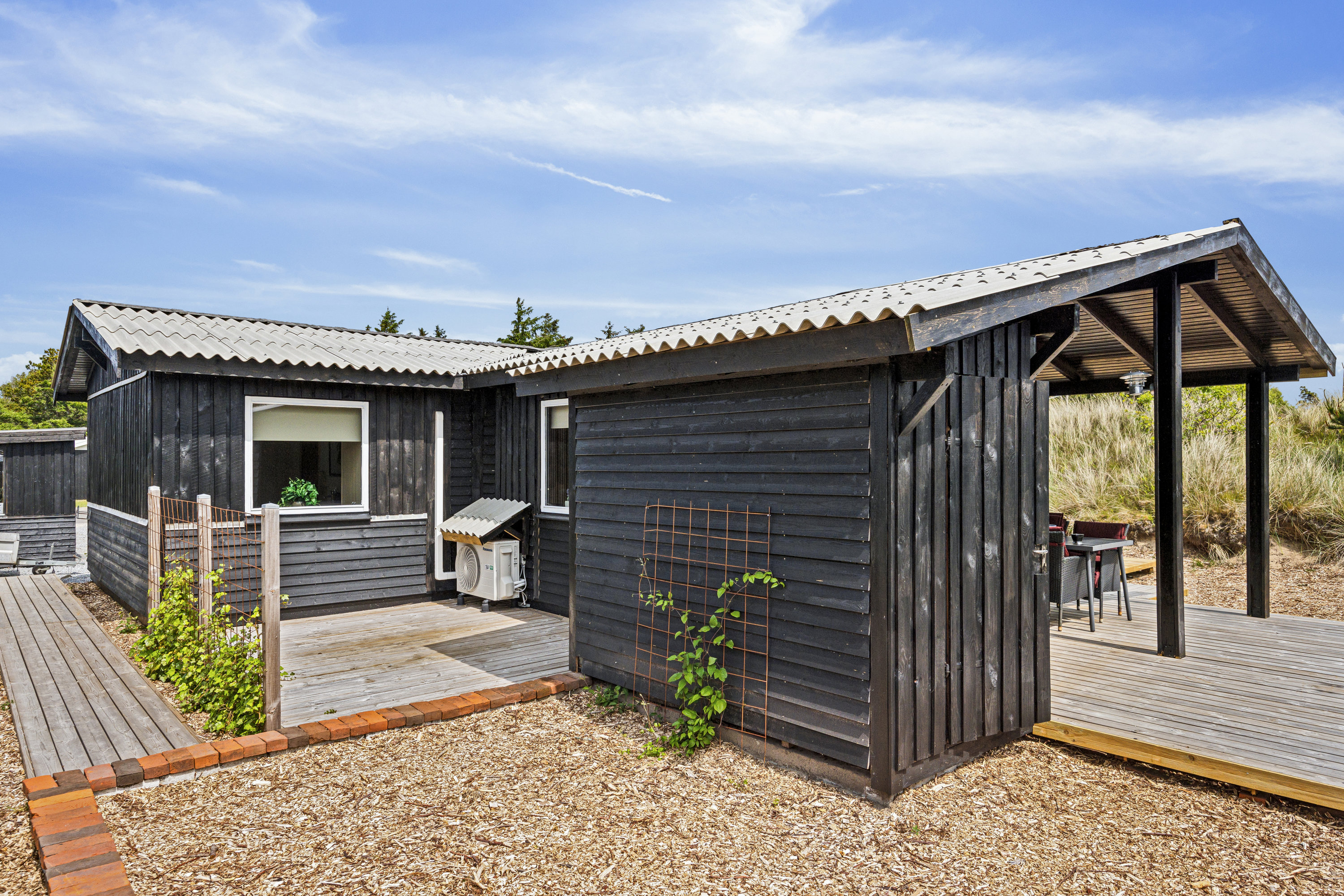 Fremhævet ejendom 1 billede i fuldskærmstilstand. Billede af Tranebærvej 26, Hune, 9492 Blokhus