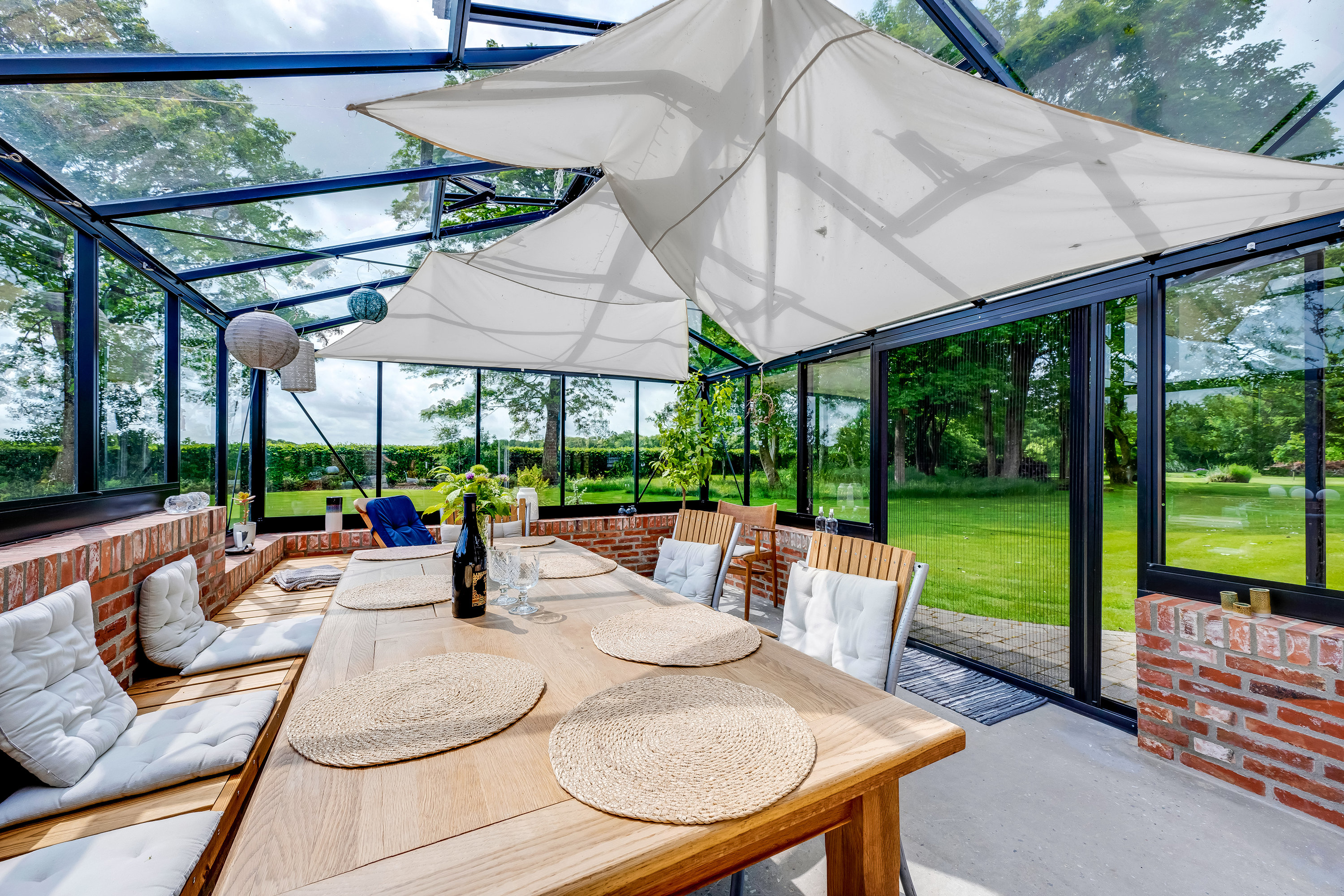 Fremhævet udestue  billede i fuldskærmstilstand. Billede af Øster Vejrupvej 7, Lyne, 6880 Tarm