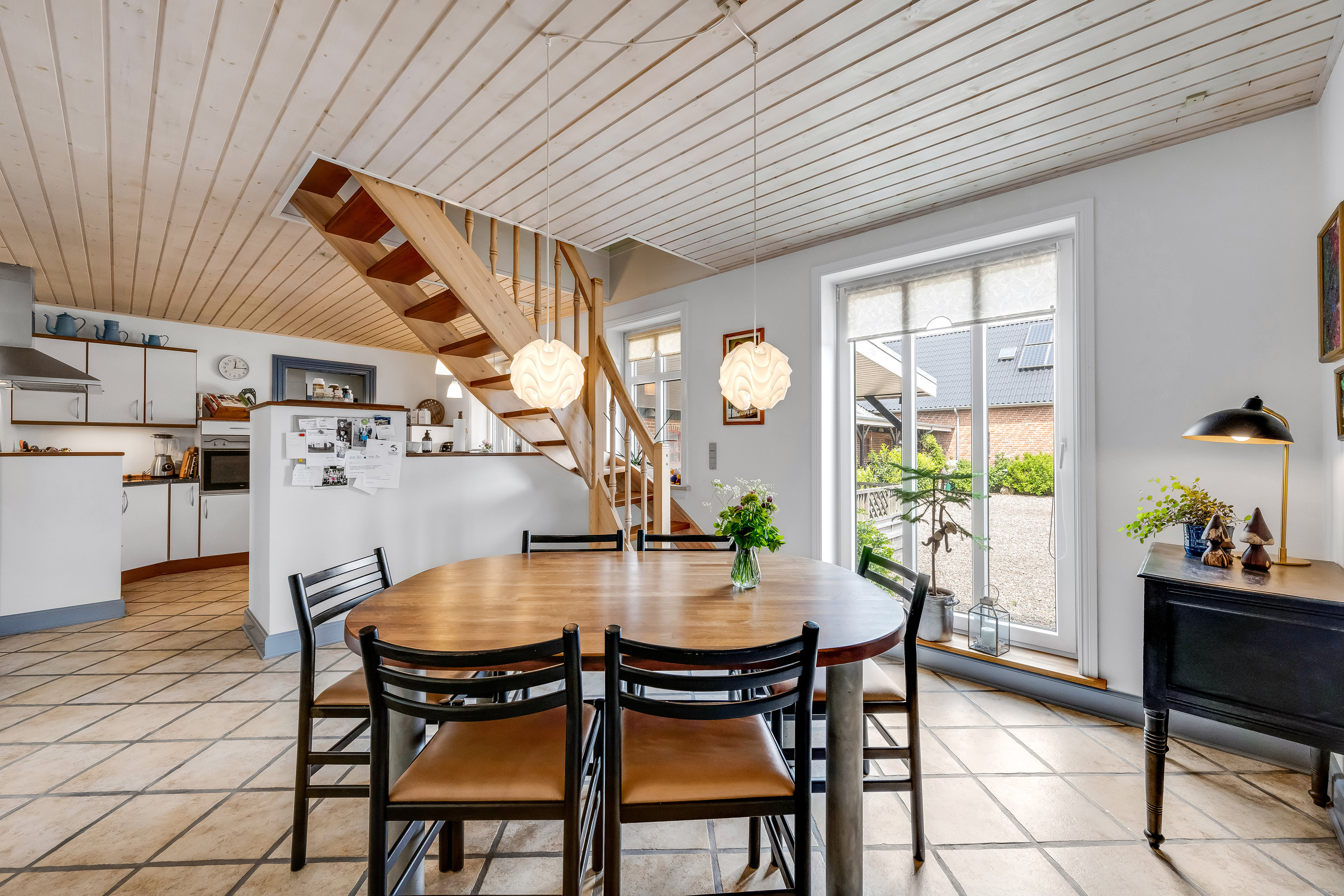 Fremhævet køkken billede i fuldskærmstilstand. Billede af Øster Vejrupvej 7, Lyne, 6880 Tarm