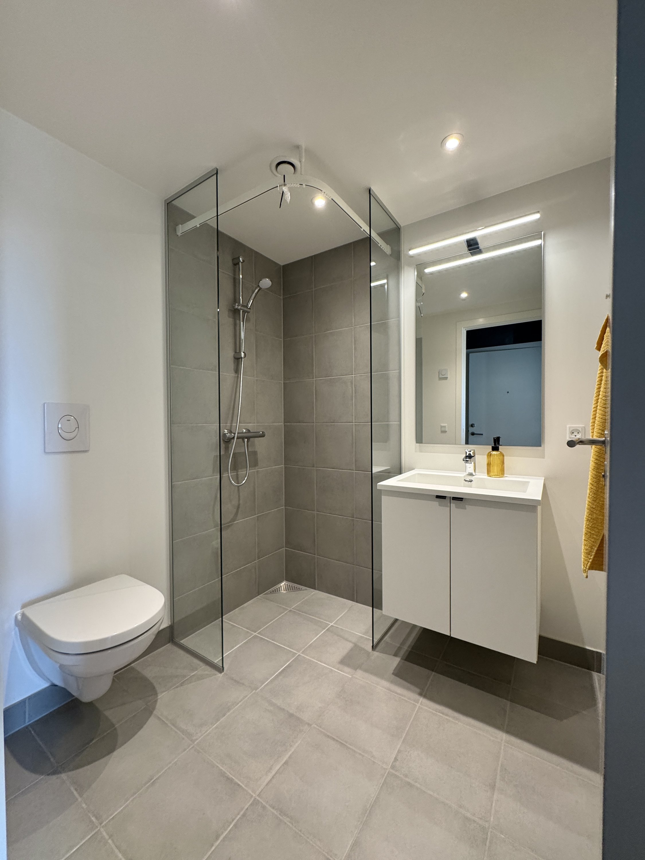 Fremhævet  billede i fuldskærmstilstand. Billede af Enggade 2C, 3. tv., 5000 Odense C