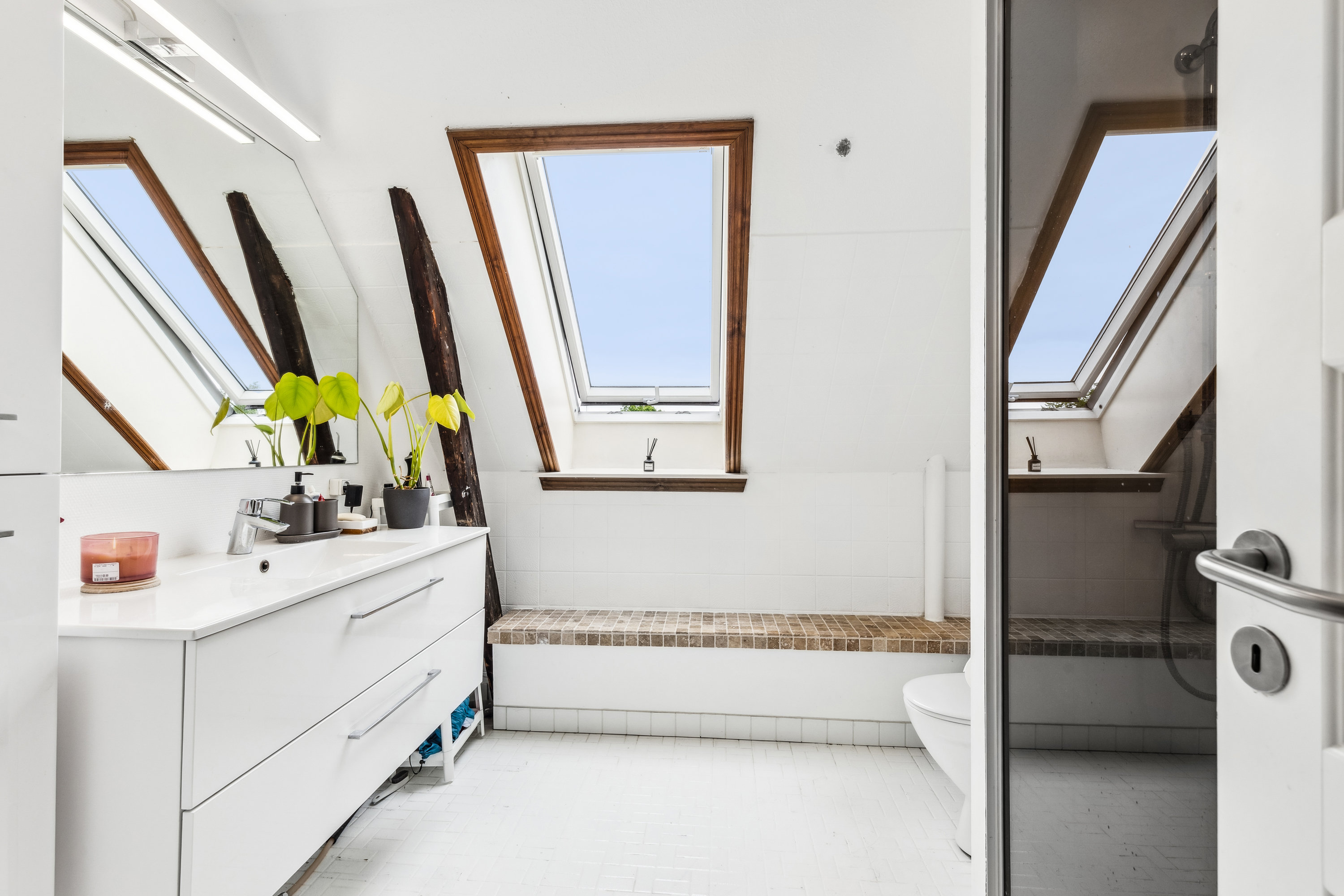 Fremhævet badeværelse billede i fuldskærmstilstand. Billede af Taastrup Hovedgade 47, 2630 Taastrup