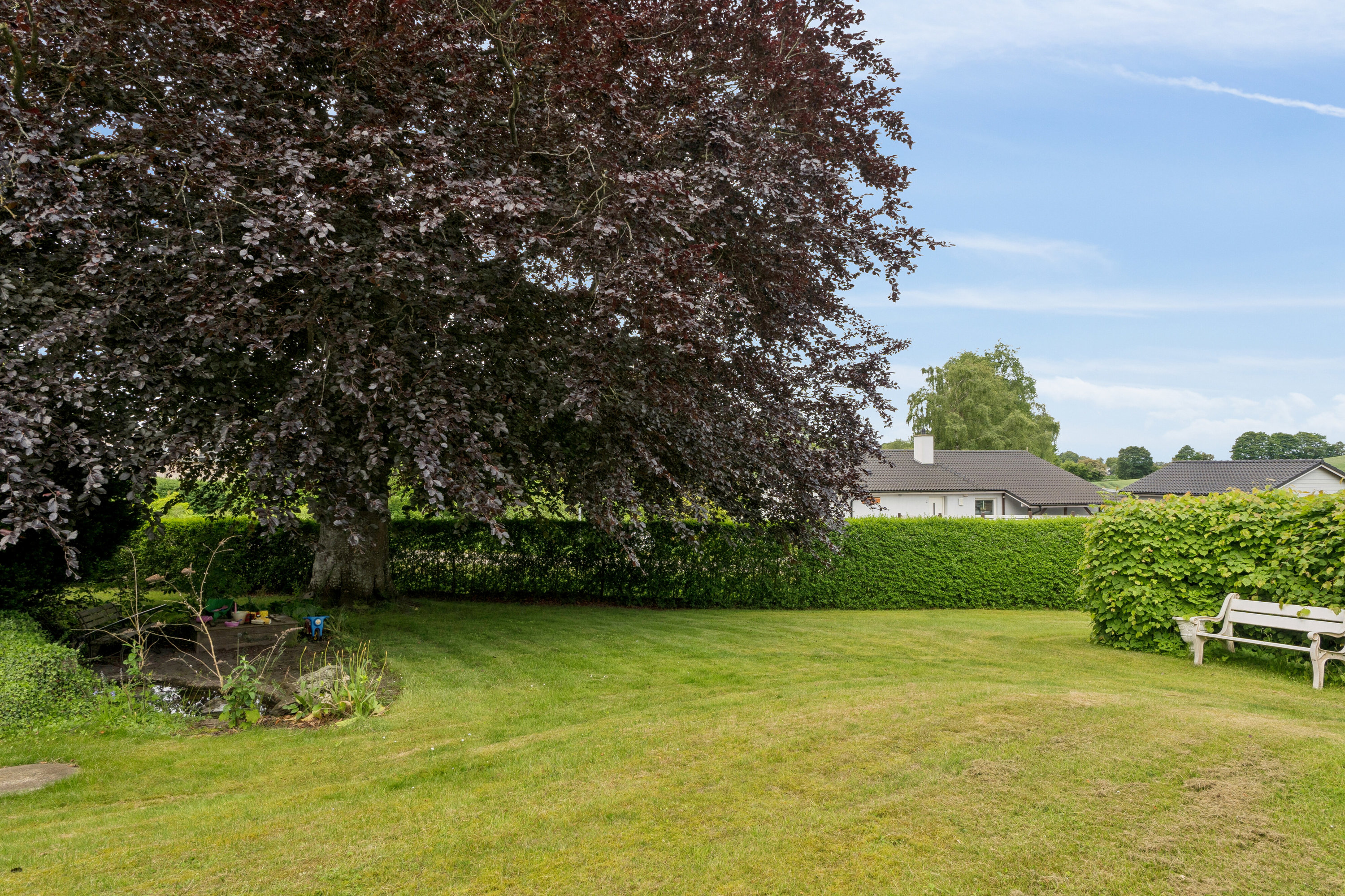 Fremhævet udendørs billede i fuldskærmstilstand. Billede af Kildebakken 29, Everdrup, 4733 Tappernøje