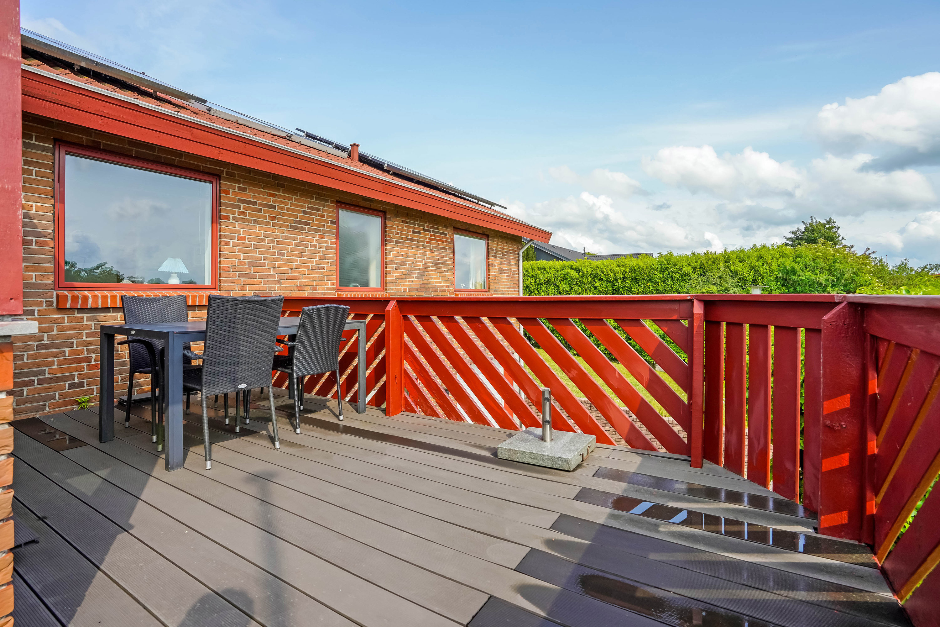 Fremhævet terrasse billede i fuldskærmstilstand. Billede af Åbrinken 15, Dortheasminde, 7171 Uldum