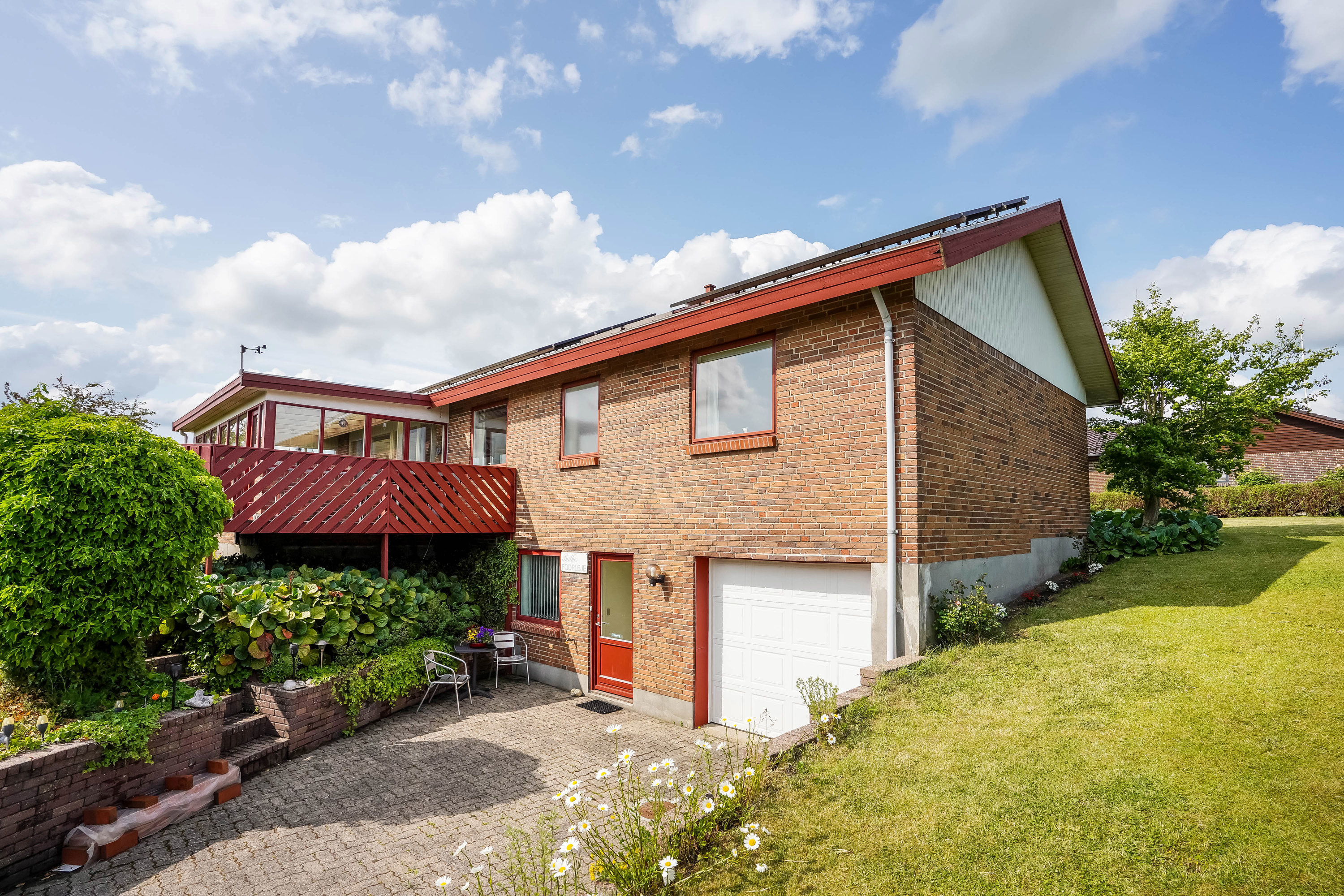 Fremhævet ejendommen billede i fuldskærmstilstand. Billede af Åbrinken 15, Dortheasminde, 7171 Uldum