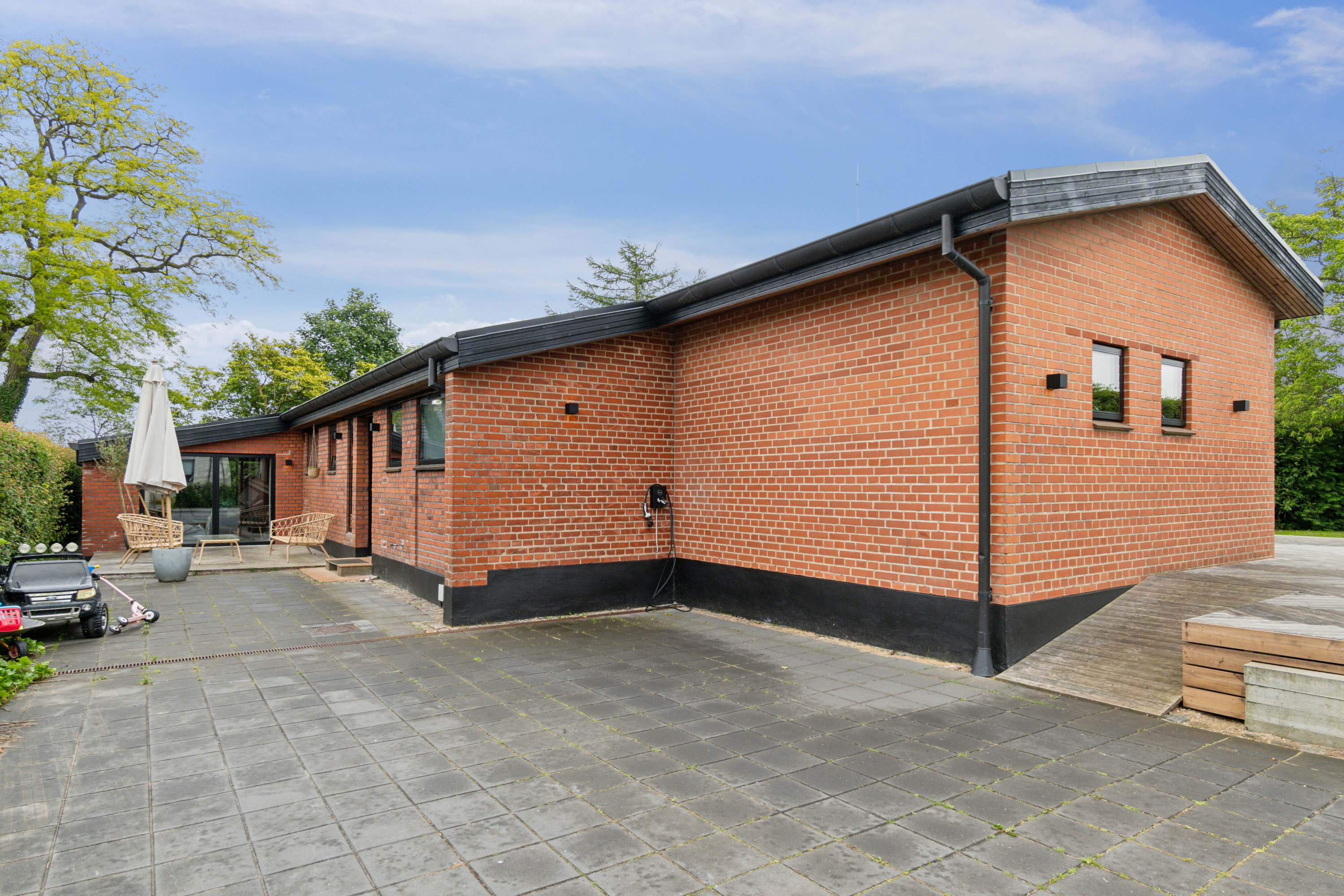 Fremhævet ejendommen billede i fuldskærmstilstand. Billede af Hamphøjvej 15, Skåde, 8270 Højbjerg