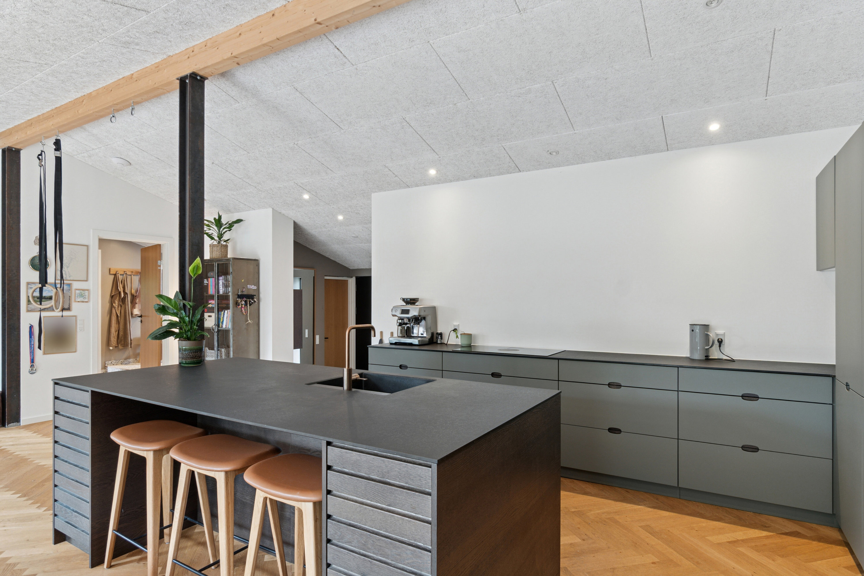 Fremhævet køkken billede i fuldskærmstilstand. Billede af Hamphøjvej 15, Skåde, 8270 Højbjerg