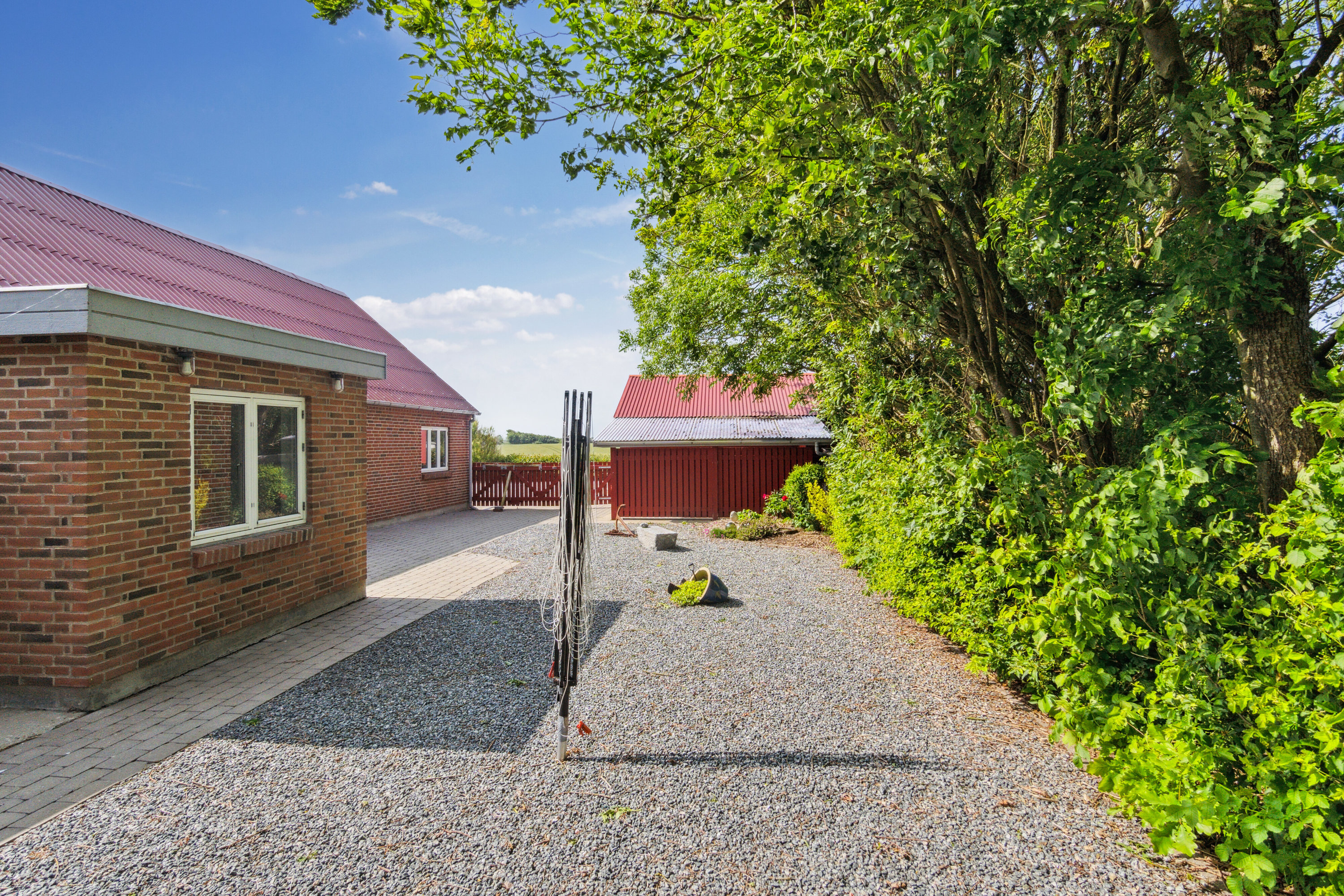 Fremhævet set fra vejen billede i fuldskærmstilstand. Billede af Kystvejen 81, 7755 Bedsted Thy