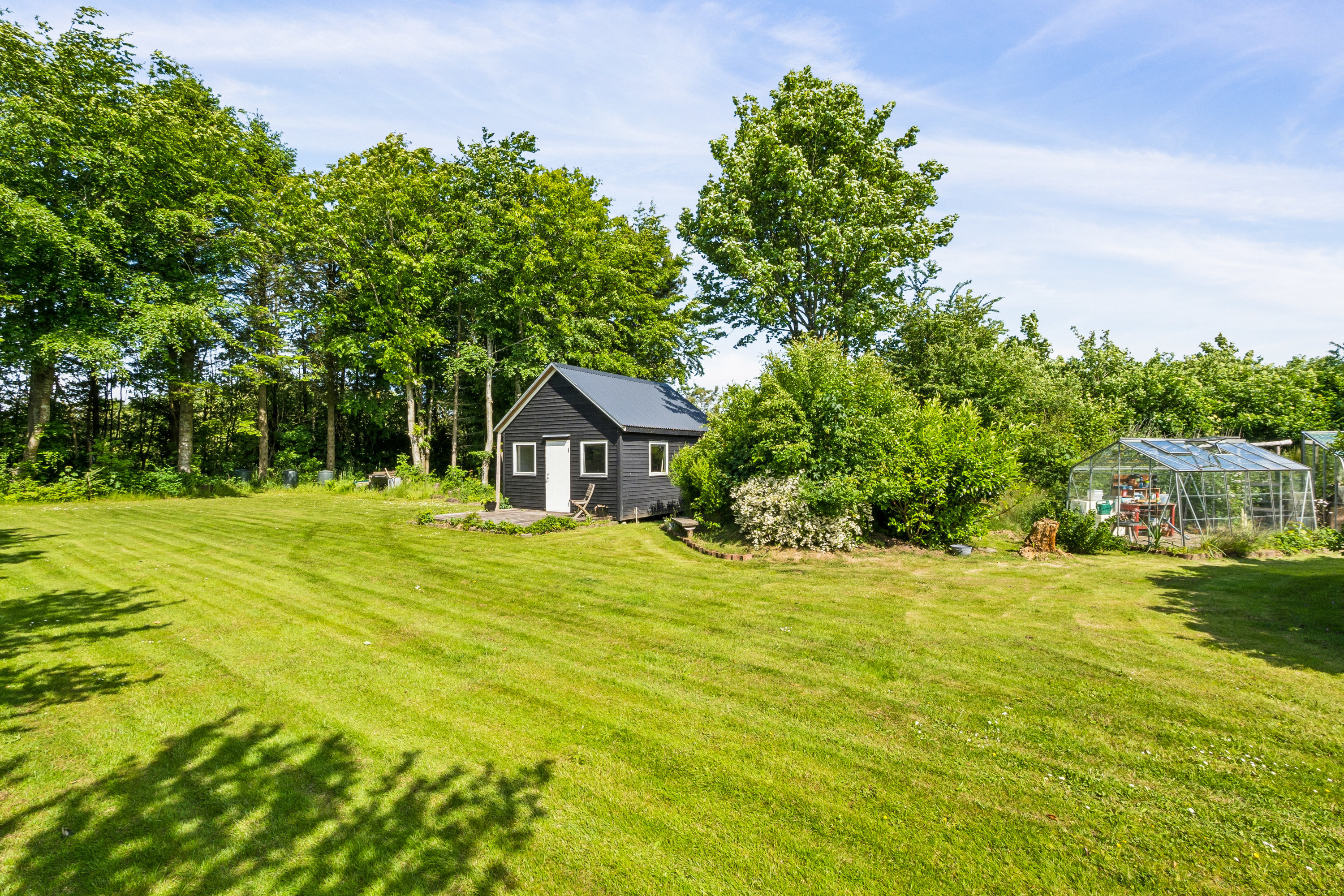 Fremhævet luftfoto billede i fuldskærmstilstand. Billede af Klitrosevej 7, Hostrup, 7860 Spøttrup