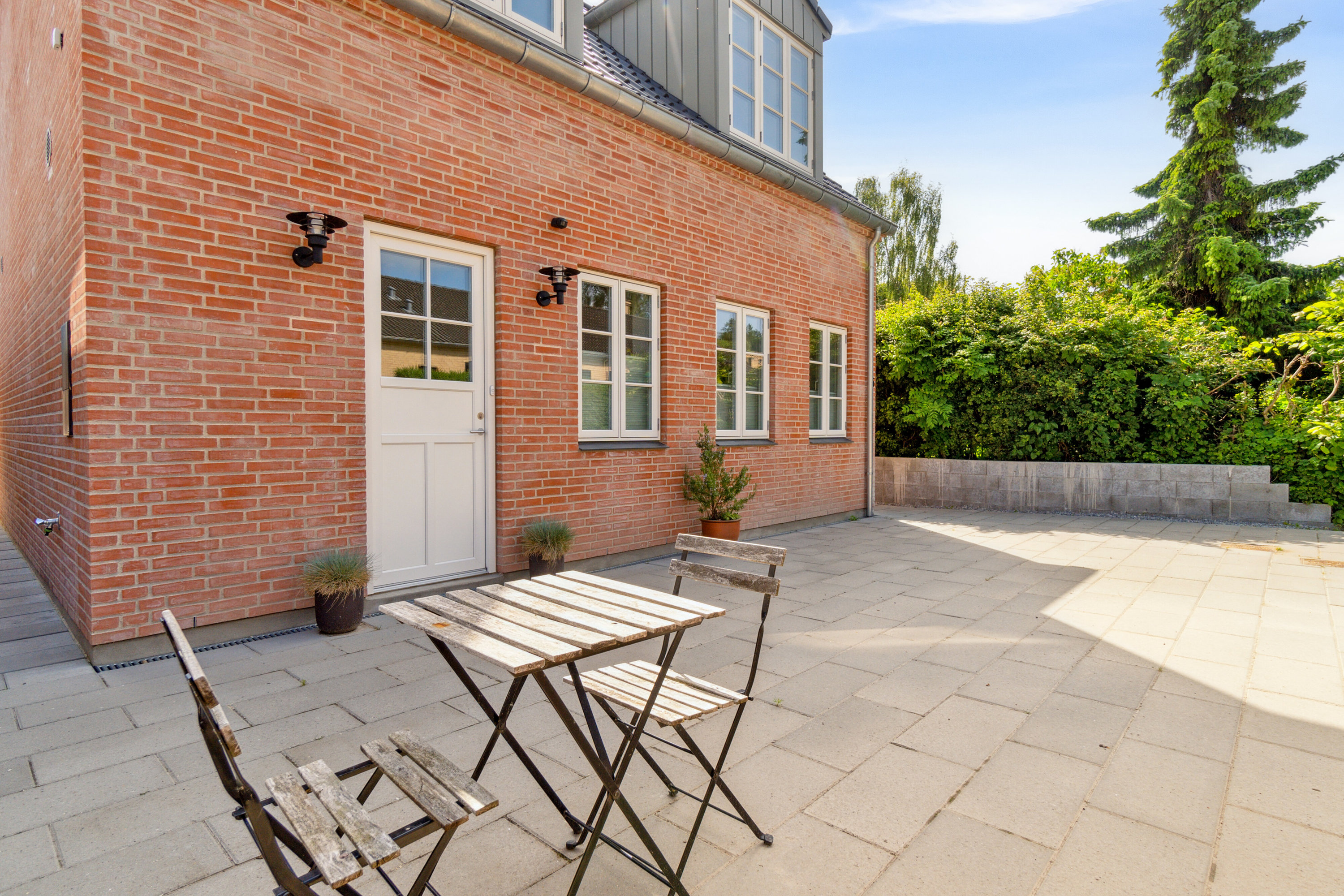 Fremhævet terrasse billede i fuldskærmstilstand. Billede af Skådevej 5, Skåde, 8270 Højbjerg