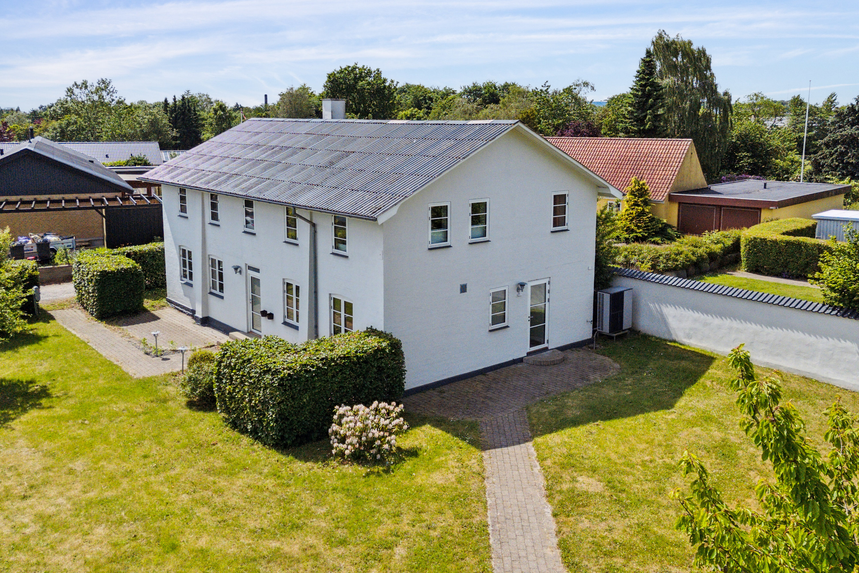 Fremhævet set fra vejen billede i fuldskærmstilstand. Billede af Bjørnøvej 100, 5700 Svendborg