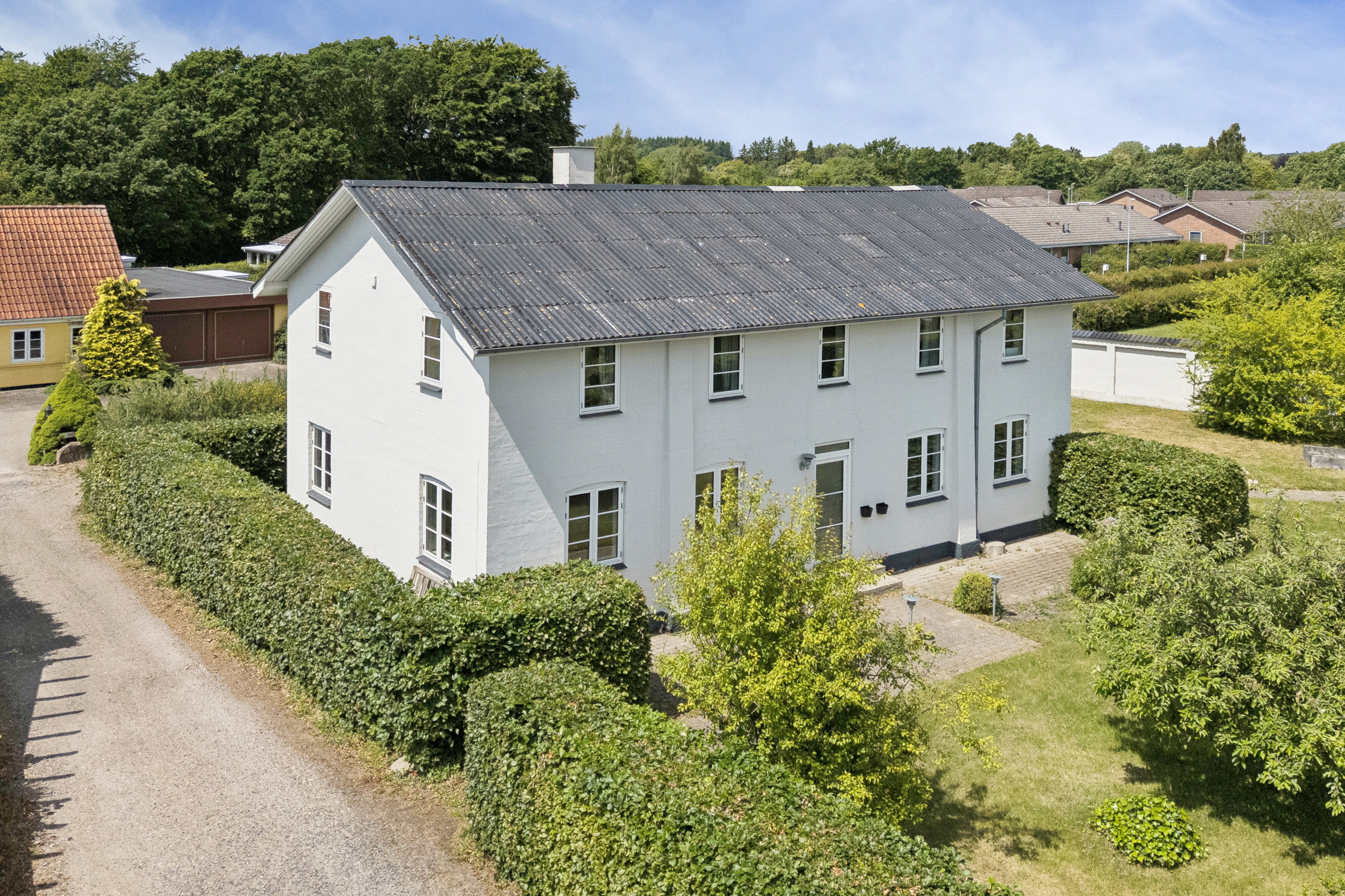 Fremhævet set fra vejen billede i fuldskærmstilstand. Billede af Bjørnøvej 100, 5700 Svendborg