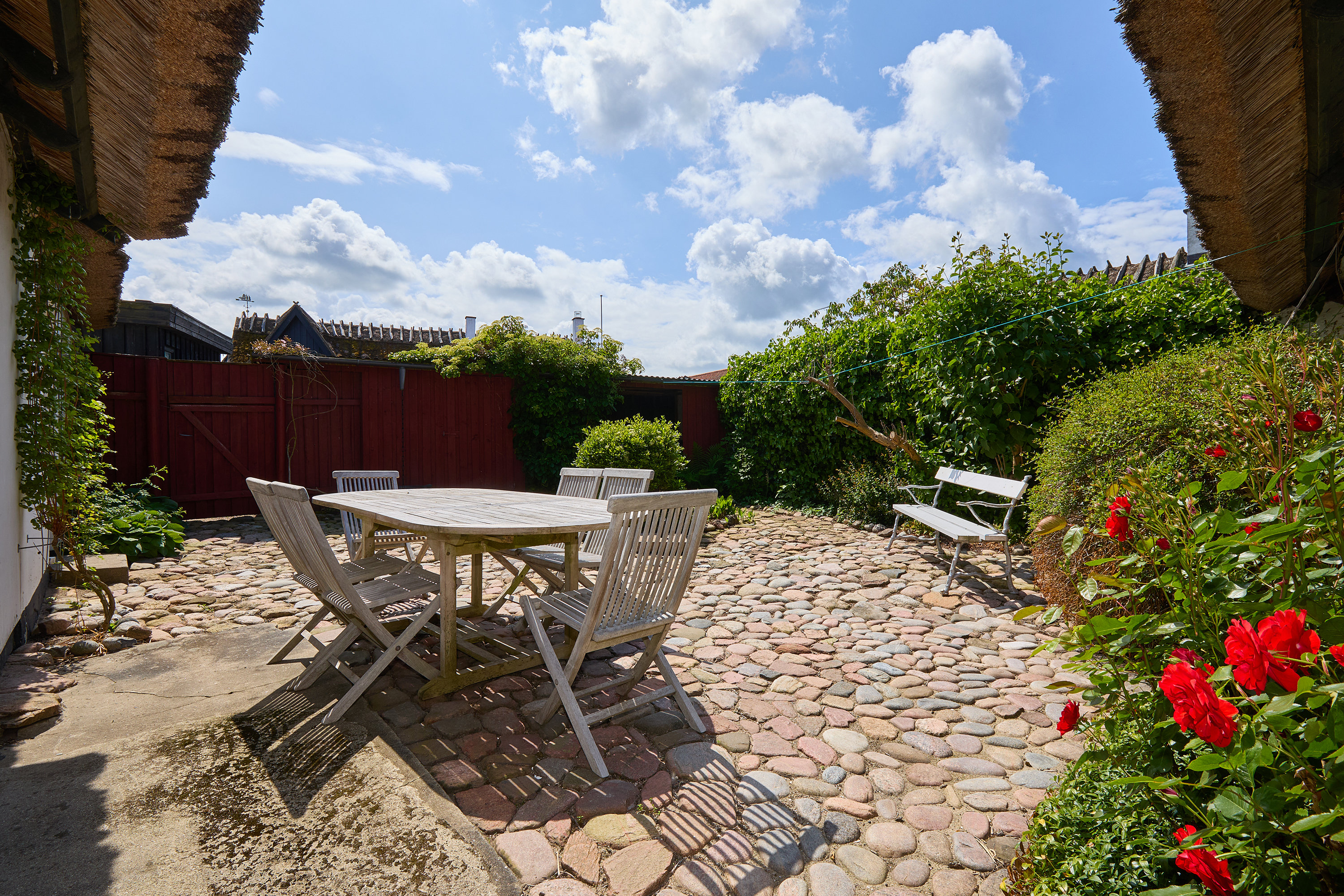 Fremhævet gårdhave billede i fuldskærmstilstand. Billede af Søstræde 7, 3250 Gilleleje