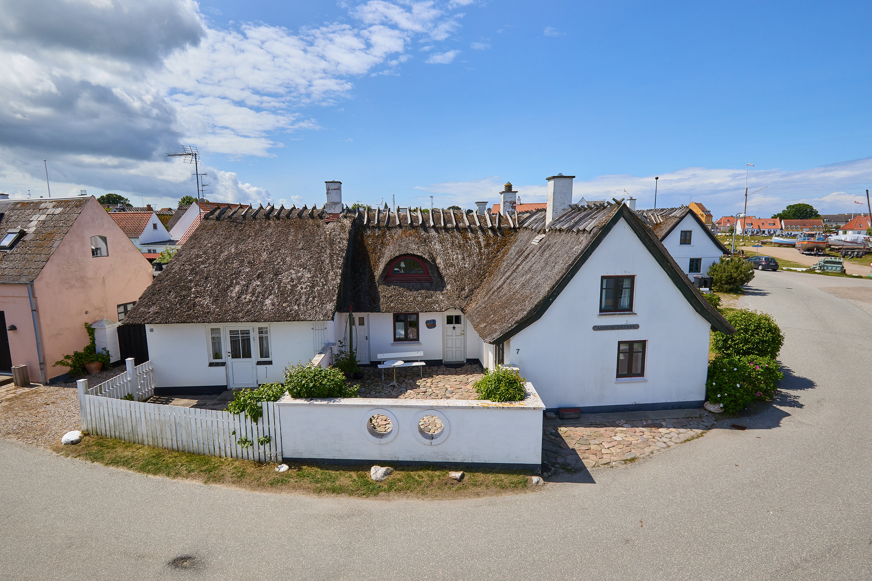 Fremhævet ejendommen billede i fuldskærmstilstand. Billede af Søstræde 7, 3250 Gilleleje