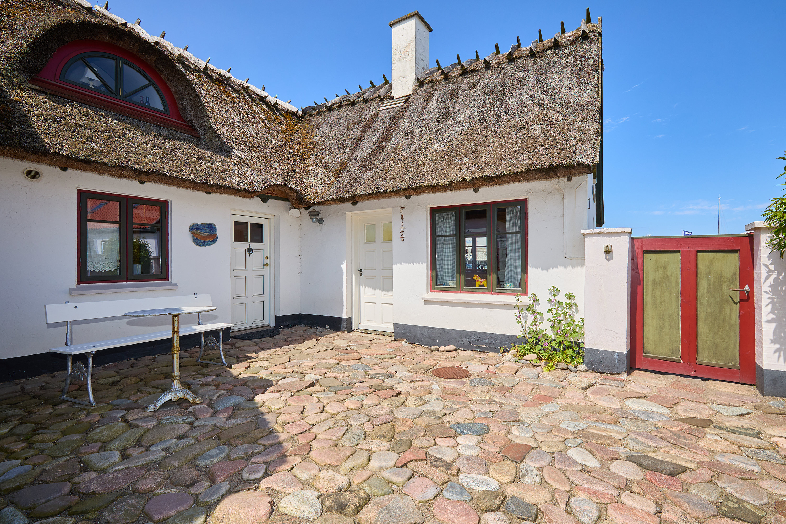 Fremhævet gårdhave billede i fuldskærmstilstand. Billede af Søstræde 7, 3250 Gilleleje