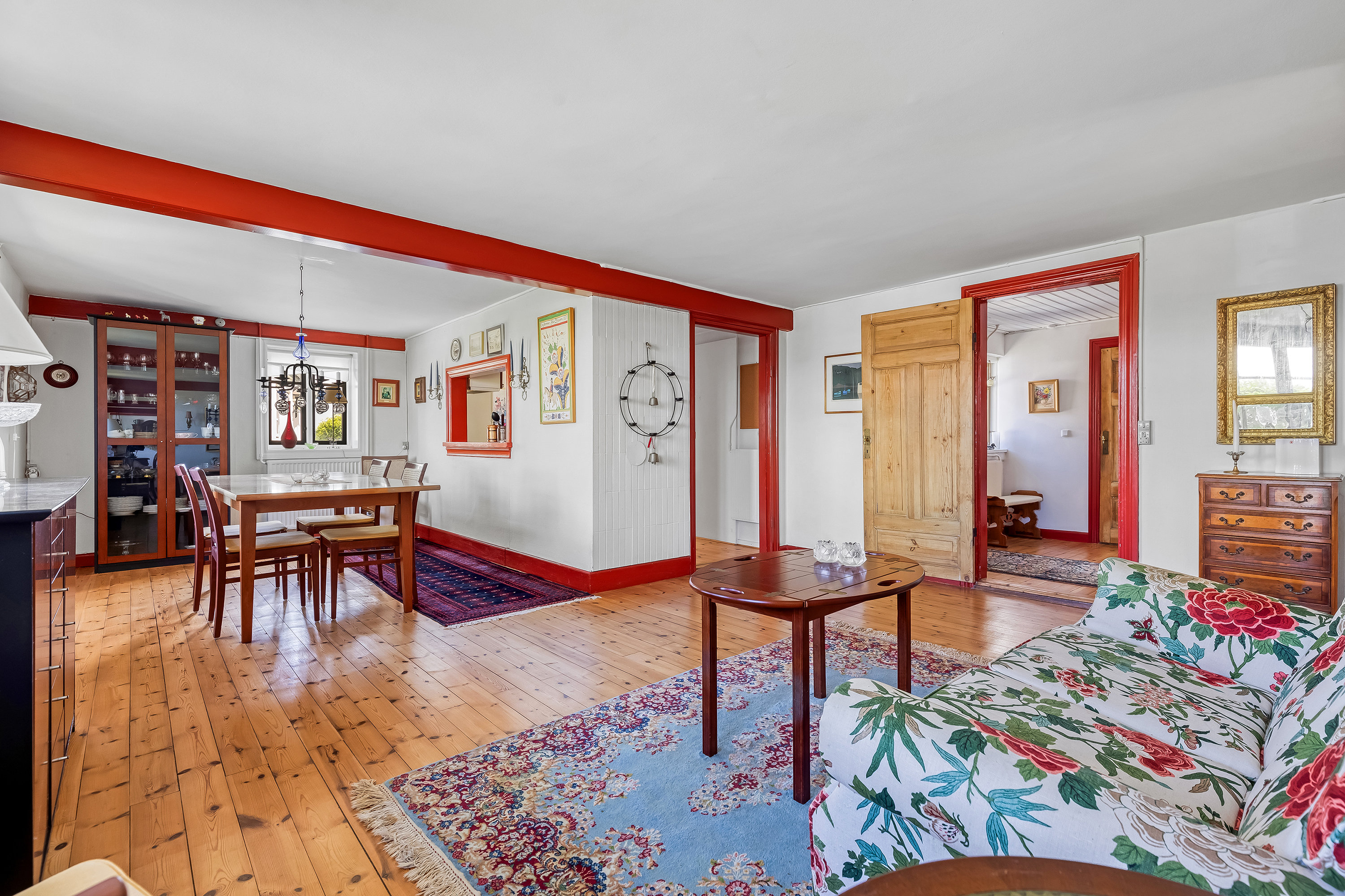 Fremhævet stue billede i fuldskærmstilstand. Billede af Søstræde 7, 3250 Gilleleje