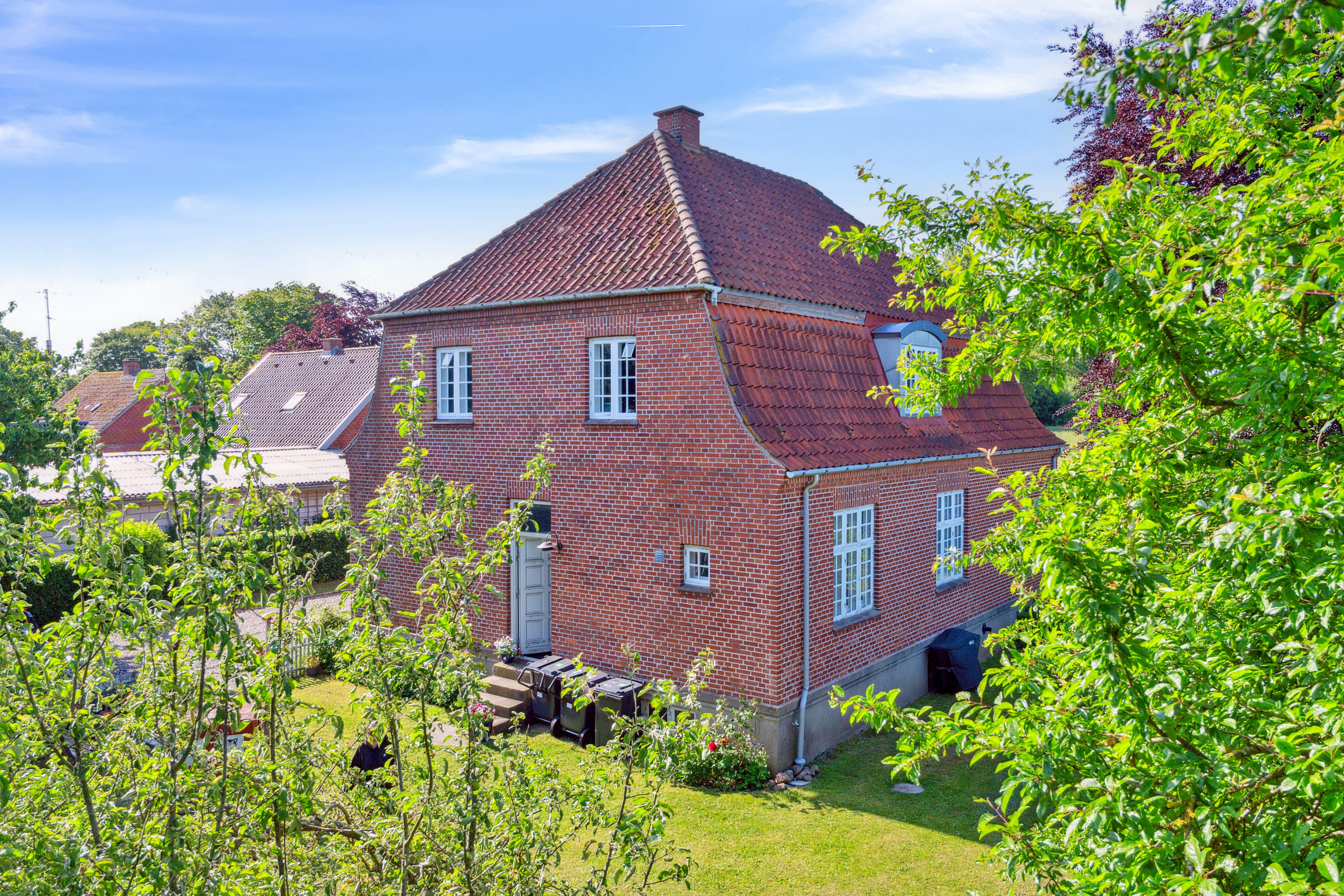 Miniaturebillede 1: set fra haven. Billede af Jullerupvej 52, Jullerup, 5471 Søndersø