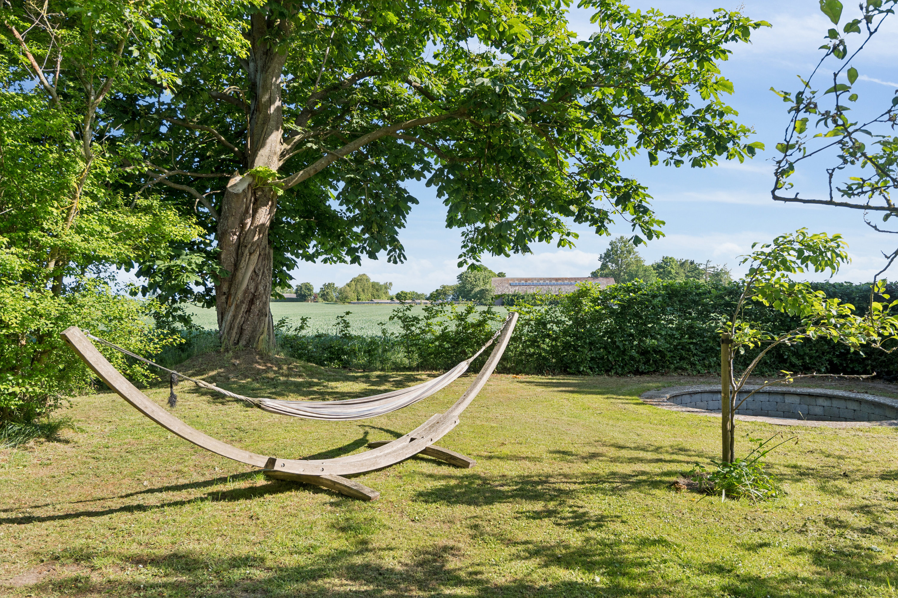 Fremhævet set fra haven billede i fuldskærmstilstand. Billede af Jullerupvej 52, Jullerup, 5471 Søndersø