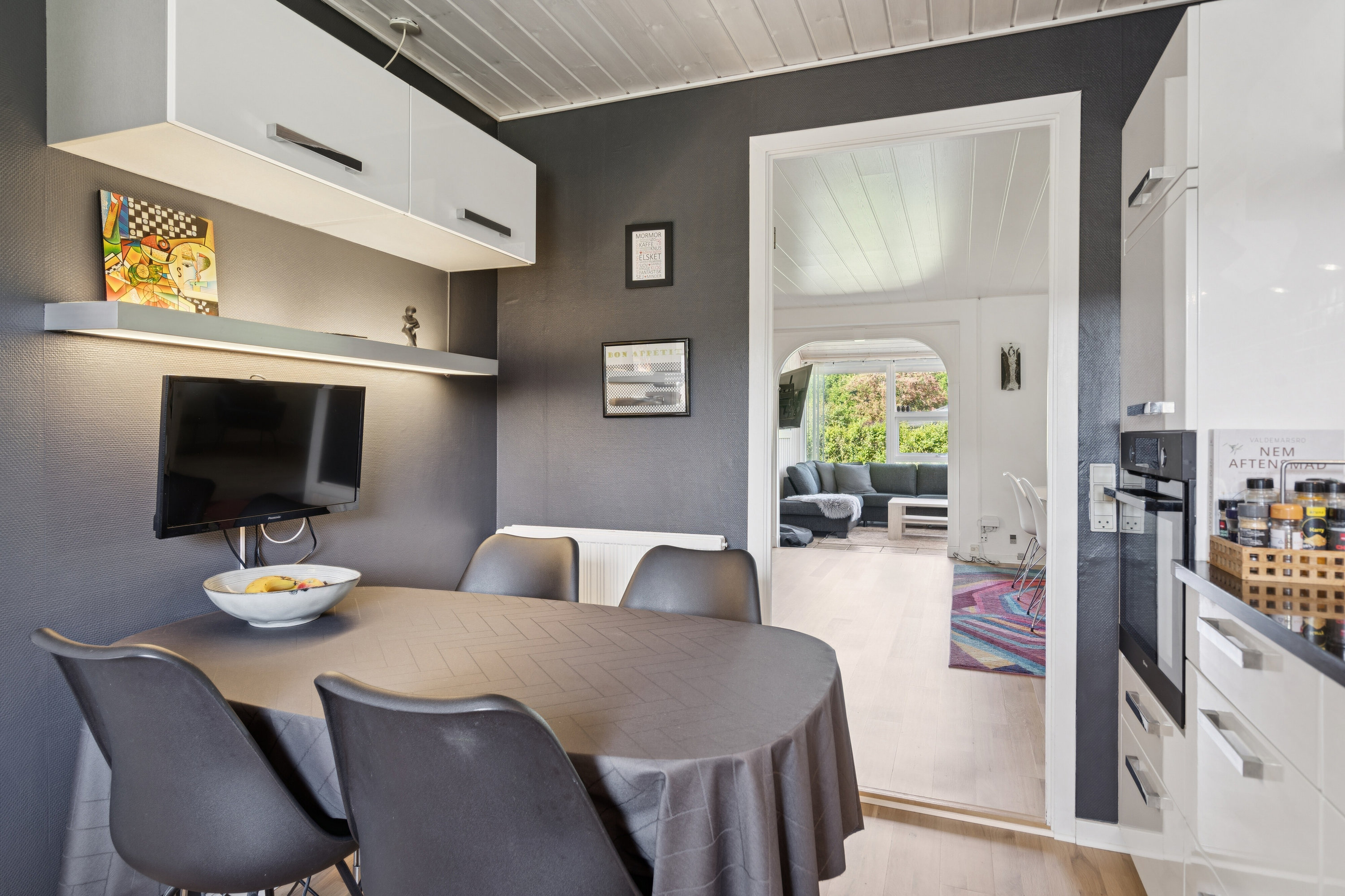 Fremhævet spisestue billede i fuldskærmstilstand. Billede af Tranehøjen 286, Dyrup, 5250 Odense SV