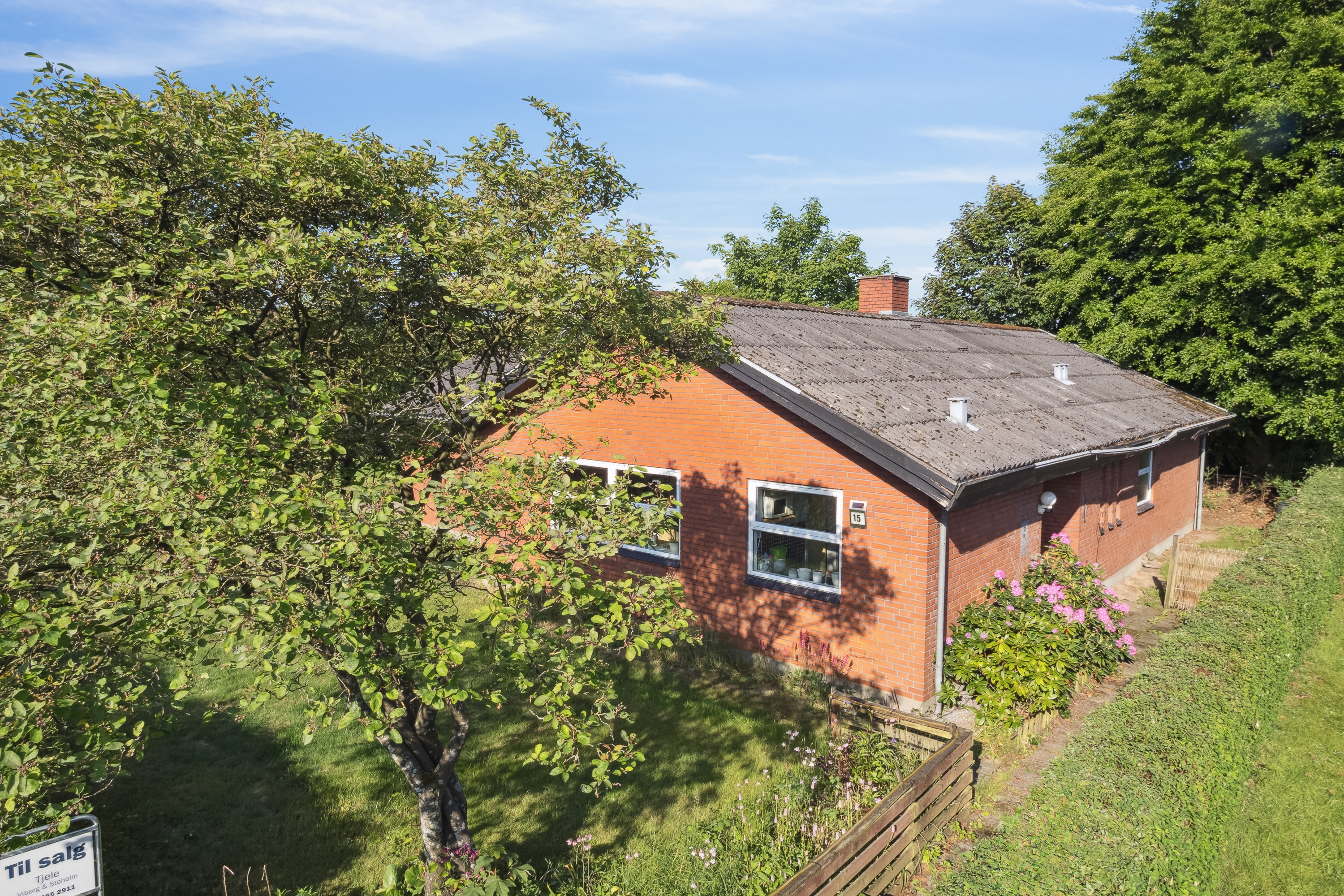 Fremhævet ejendom 1 billede i fuldskærmstilstand. Billede af Solgårdsvej 15, Fly, 7800 Skive