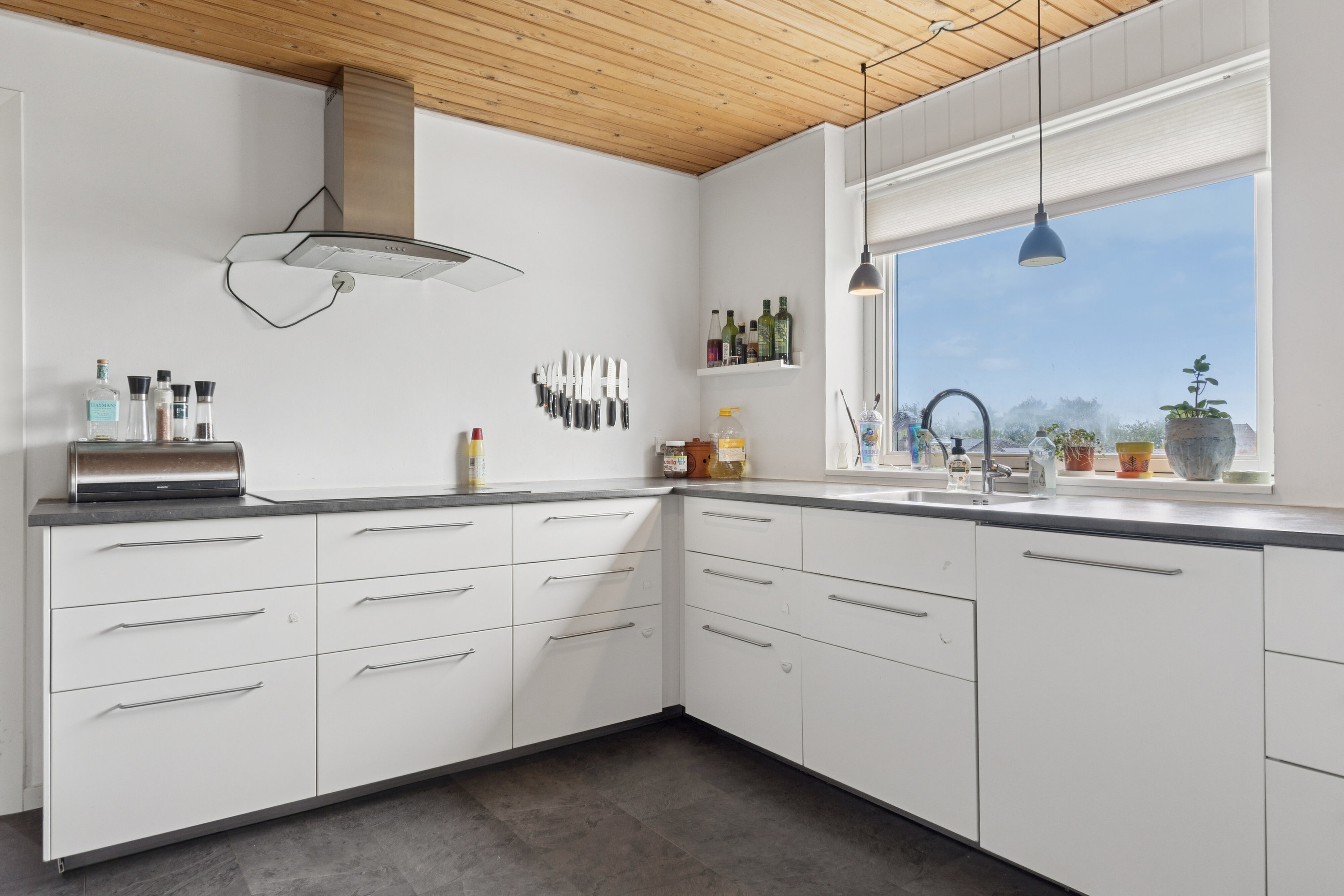 Miniaturebillede 2: køkken. Billede af Gefionsvej 11, 9870 Sindal