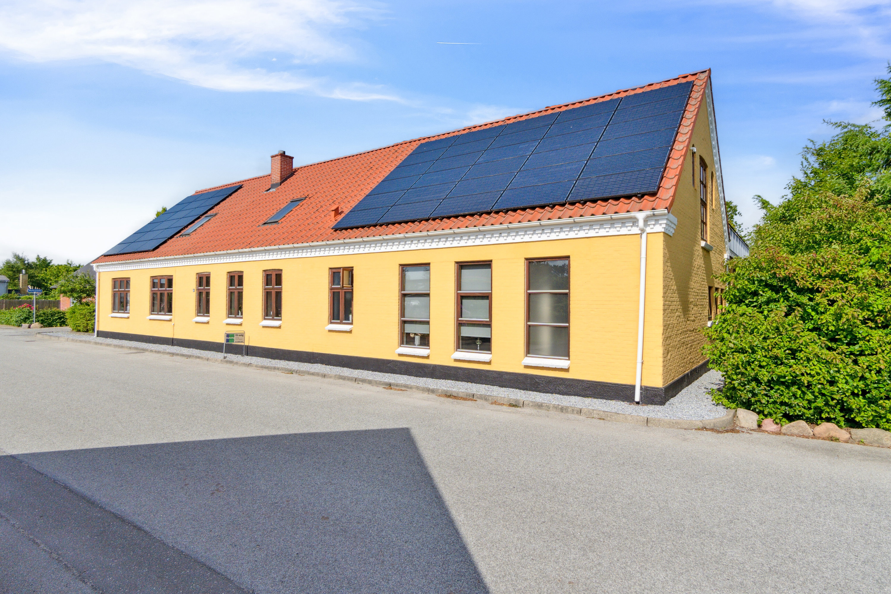 Fremhævet set fra vejen billede i fuldskærmstilstand. Billede af Hedegårdsvej 43, Svankjær, 7755 Bedsted Thy