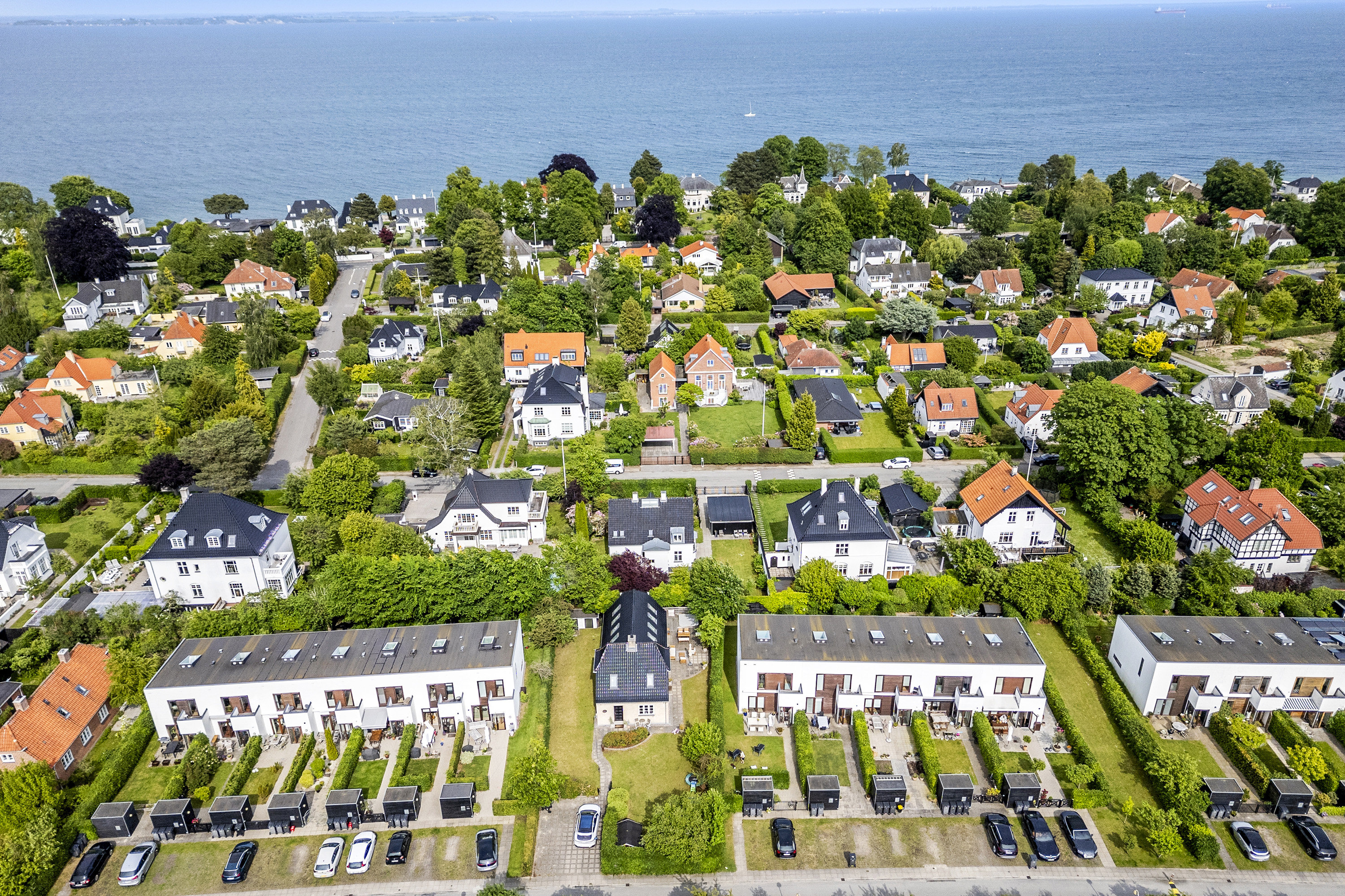 Fremhævet område billede i fuldskærmstilstand. Billede af Baneskellet 40, 2950 Vedbæk