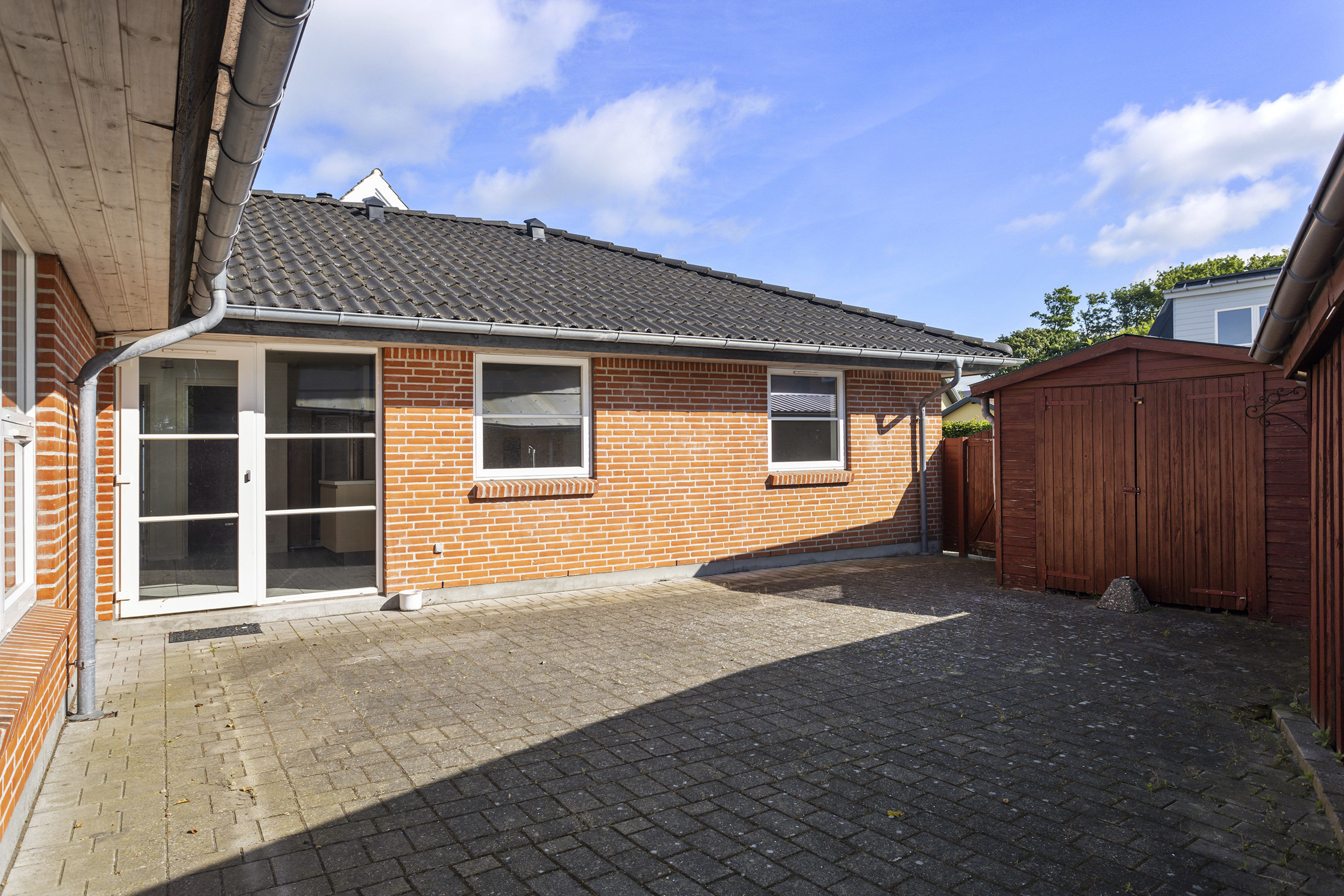 Fremhævet terrasse billede i fuldskærmstilstand. Billede af Algade 144, 9700 Brønderslev