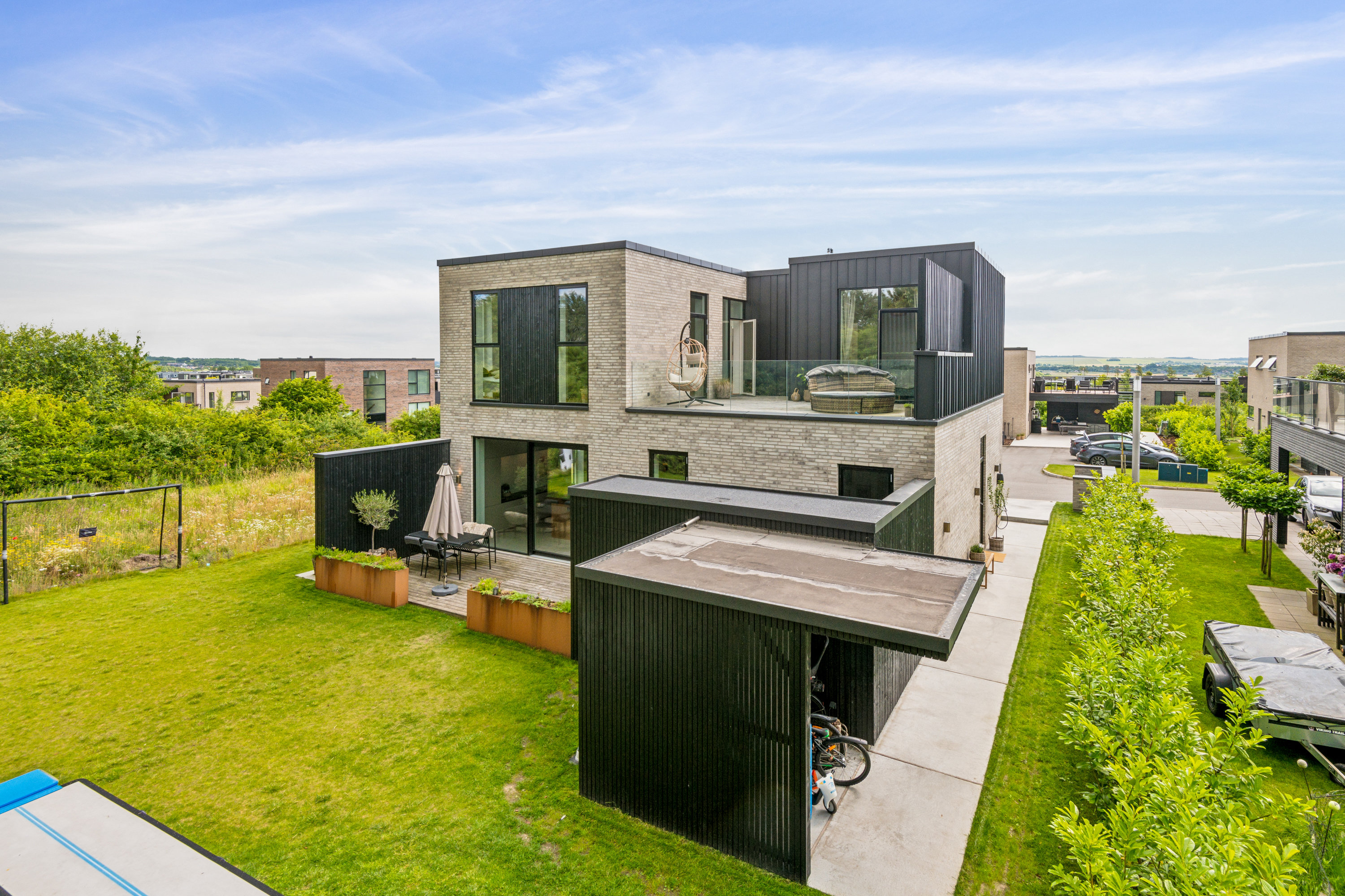 Fremhævet  billede i fuldskærmstilstand. Billede af Elektravej 21, Gug, 9210 Aalborg SØ