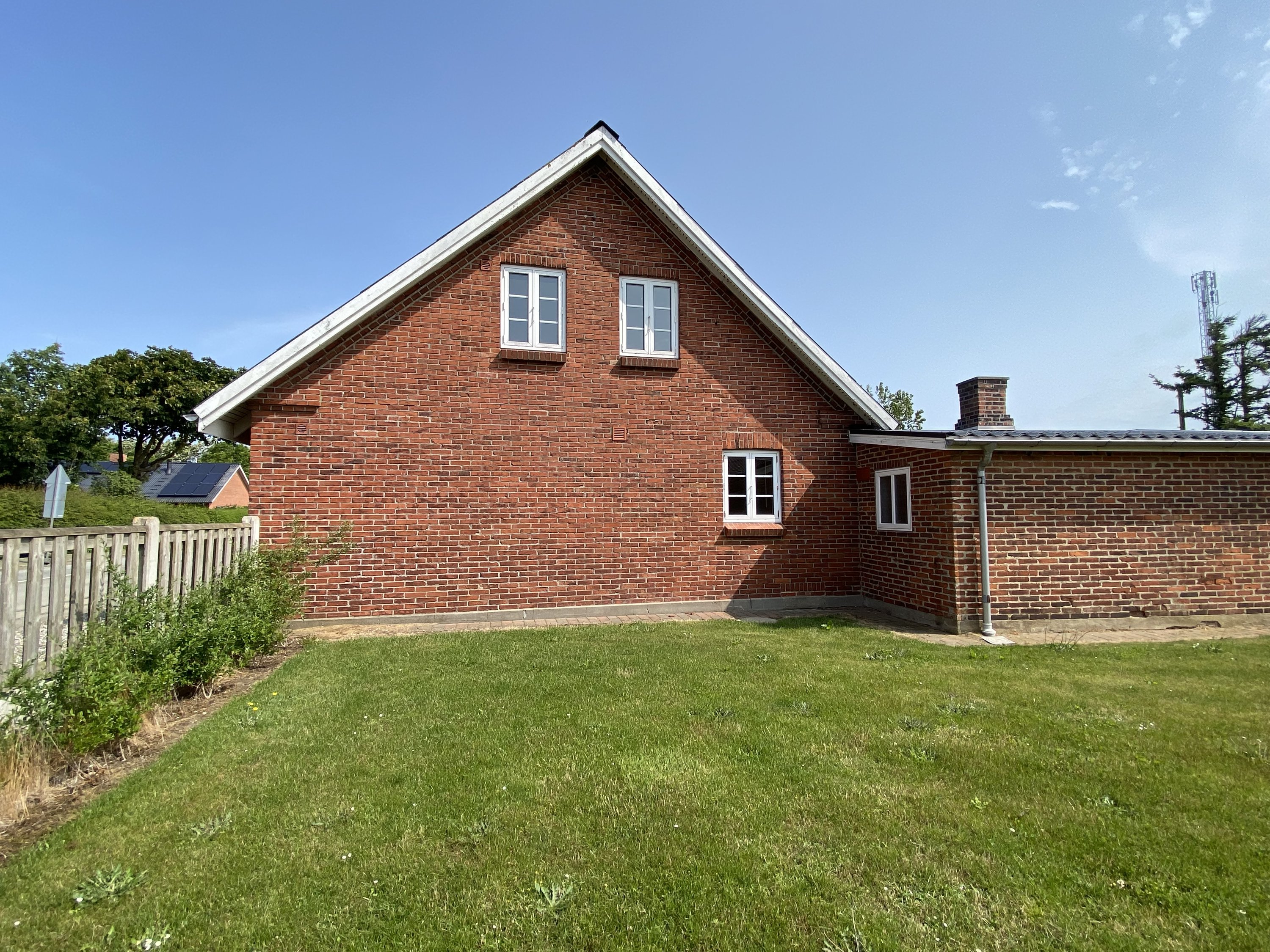 Fremhævet  billede i fuldskærmstilstand. Billede af Bjerregårdvej 6, Stadil, 6980 Tim